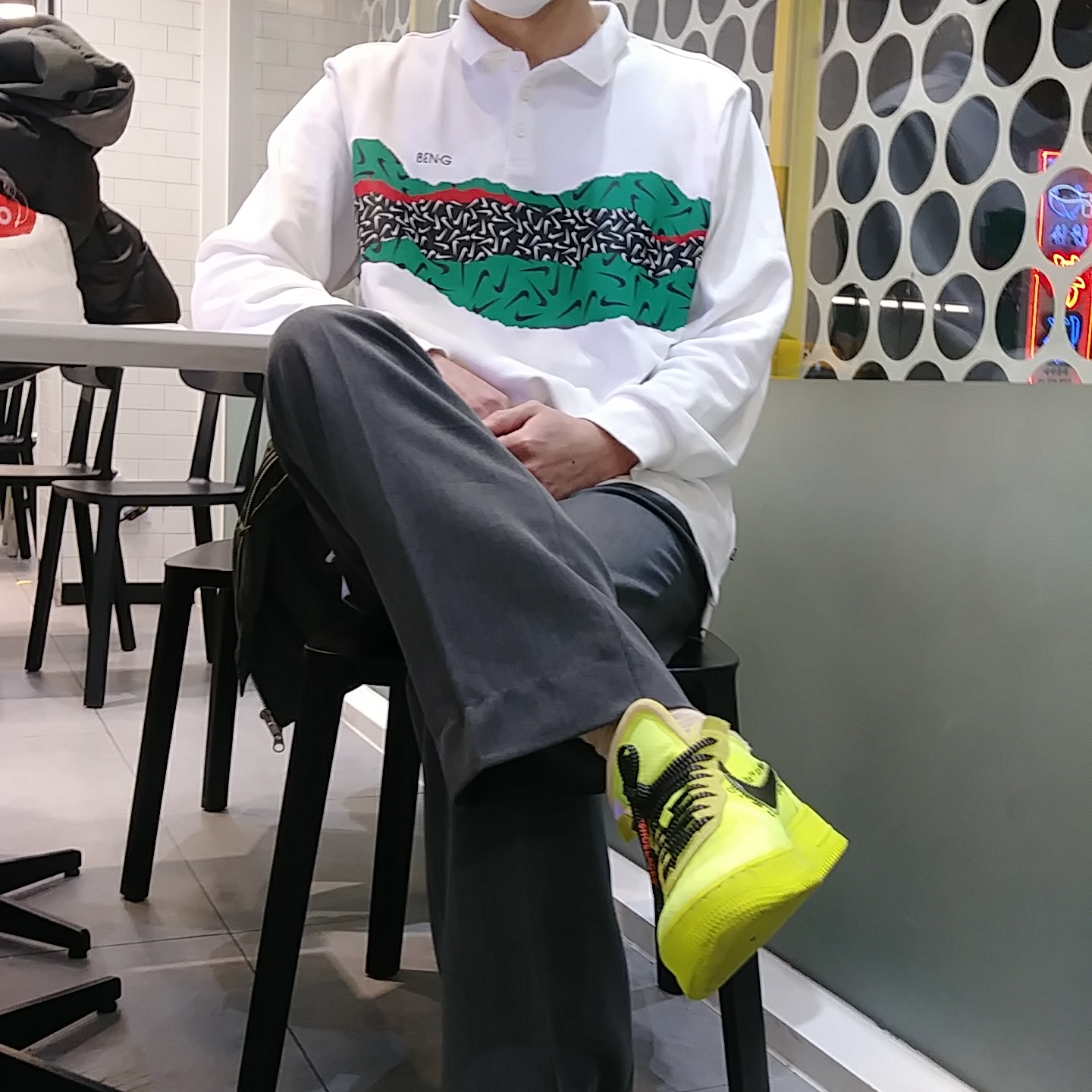 Nike x Off-White Air Force 1 Low Volt 착용 스타일