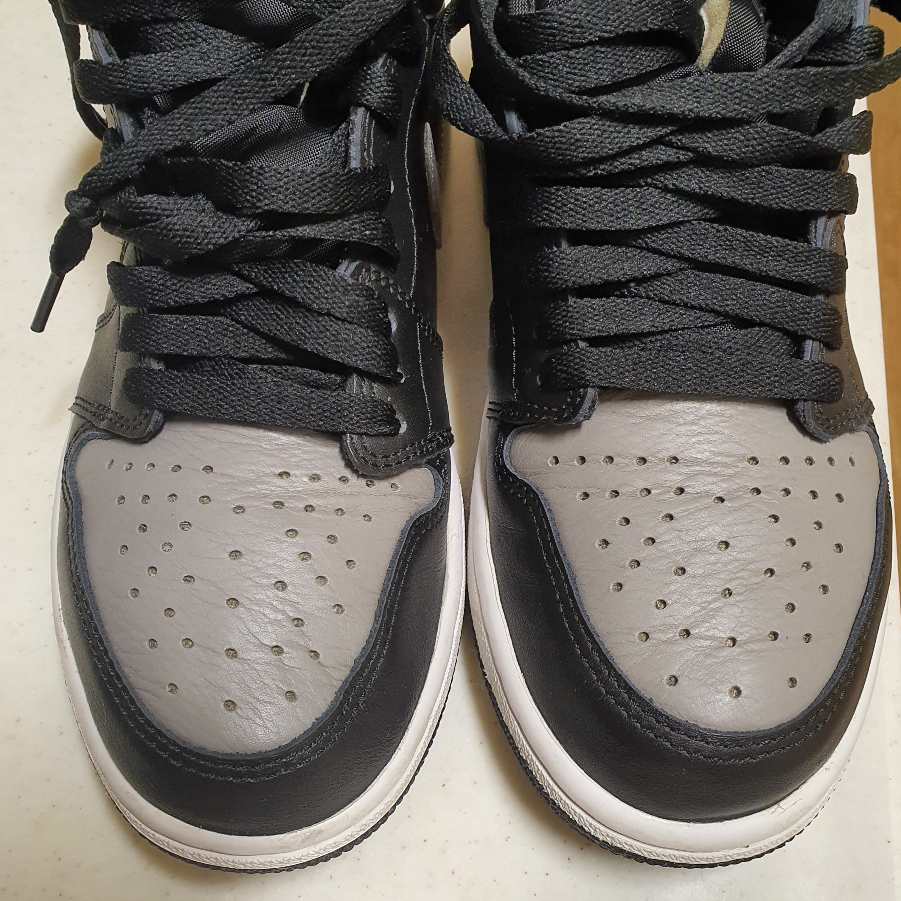 Jordan 1 Retro High OG Shadow 2018 착용 스타일 - 2