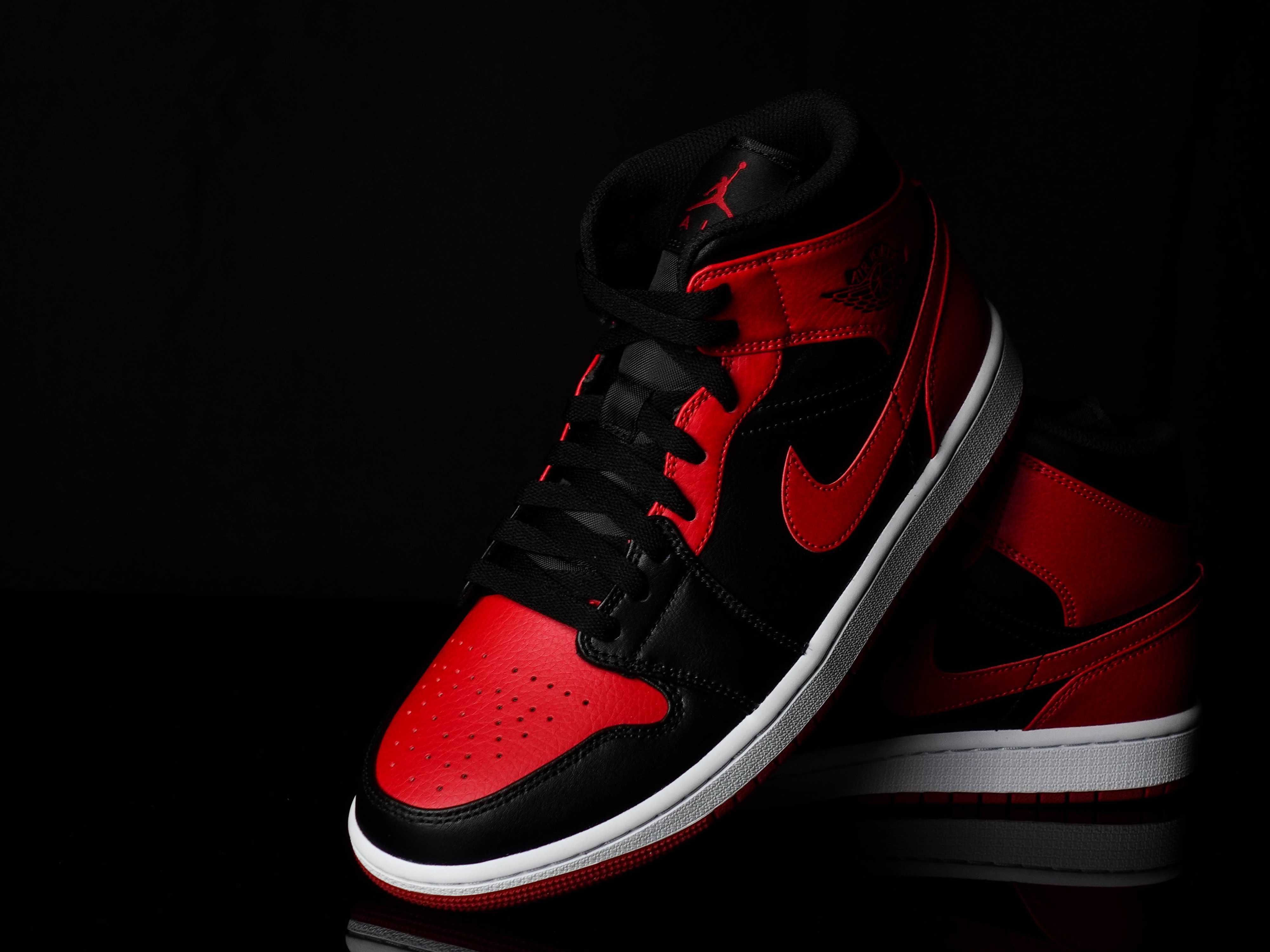 Jordan 1 Mid Bred Banned 2020 착용 스타일 - 2