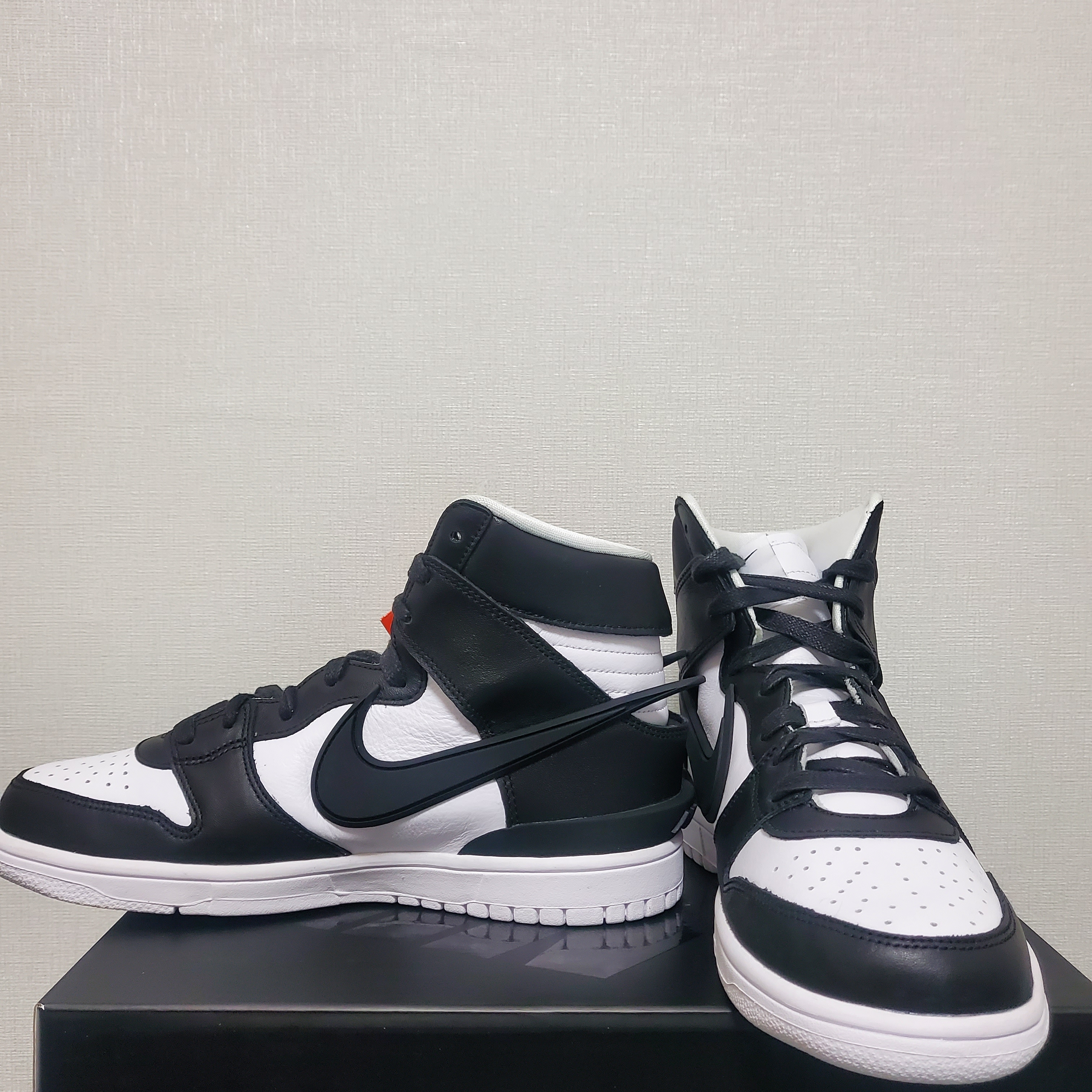 Nike x Ambush Dunk High Black 착용 스타일 - 1