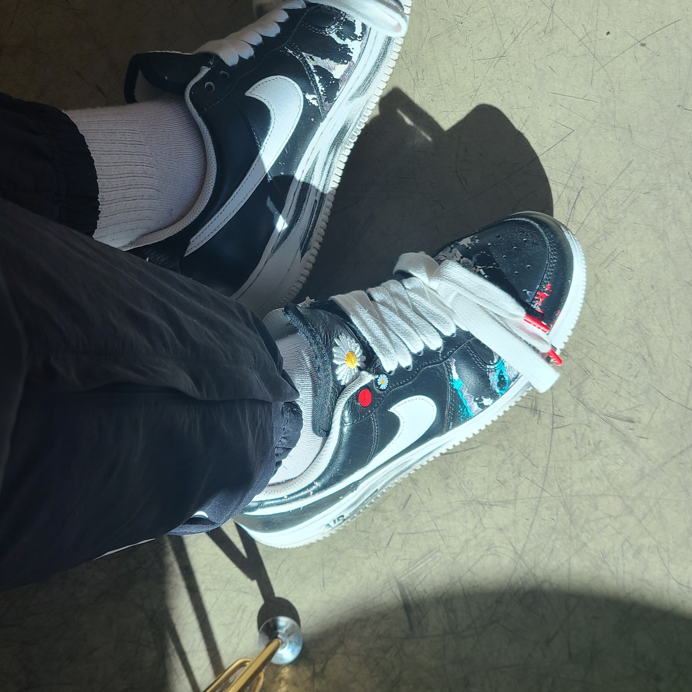 Nike x Peaceminusone Air Force 1 Low Para-Noise 착용 스타일