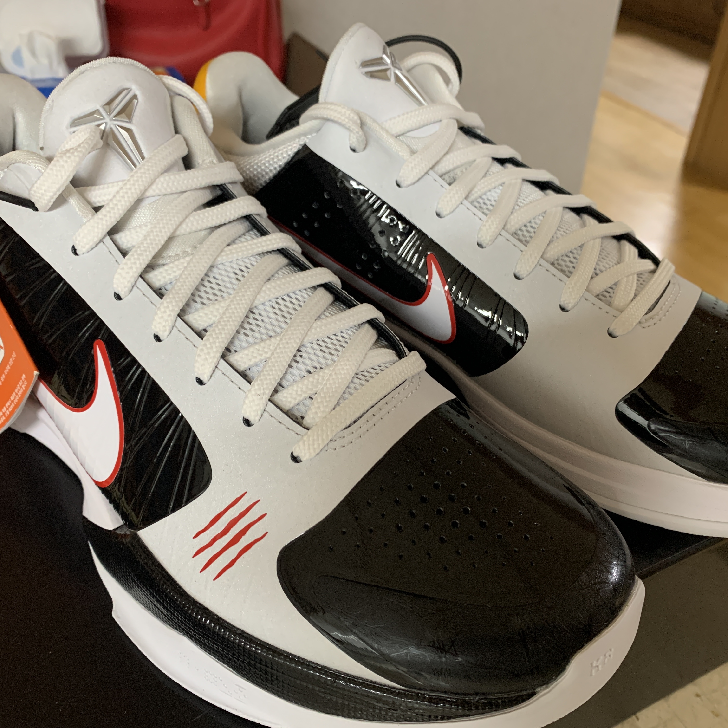 Nike Kobe 5 Protro Alternate Bruce Lee 착용 스타일