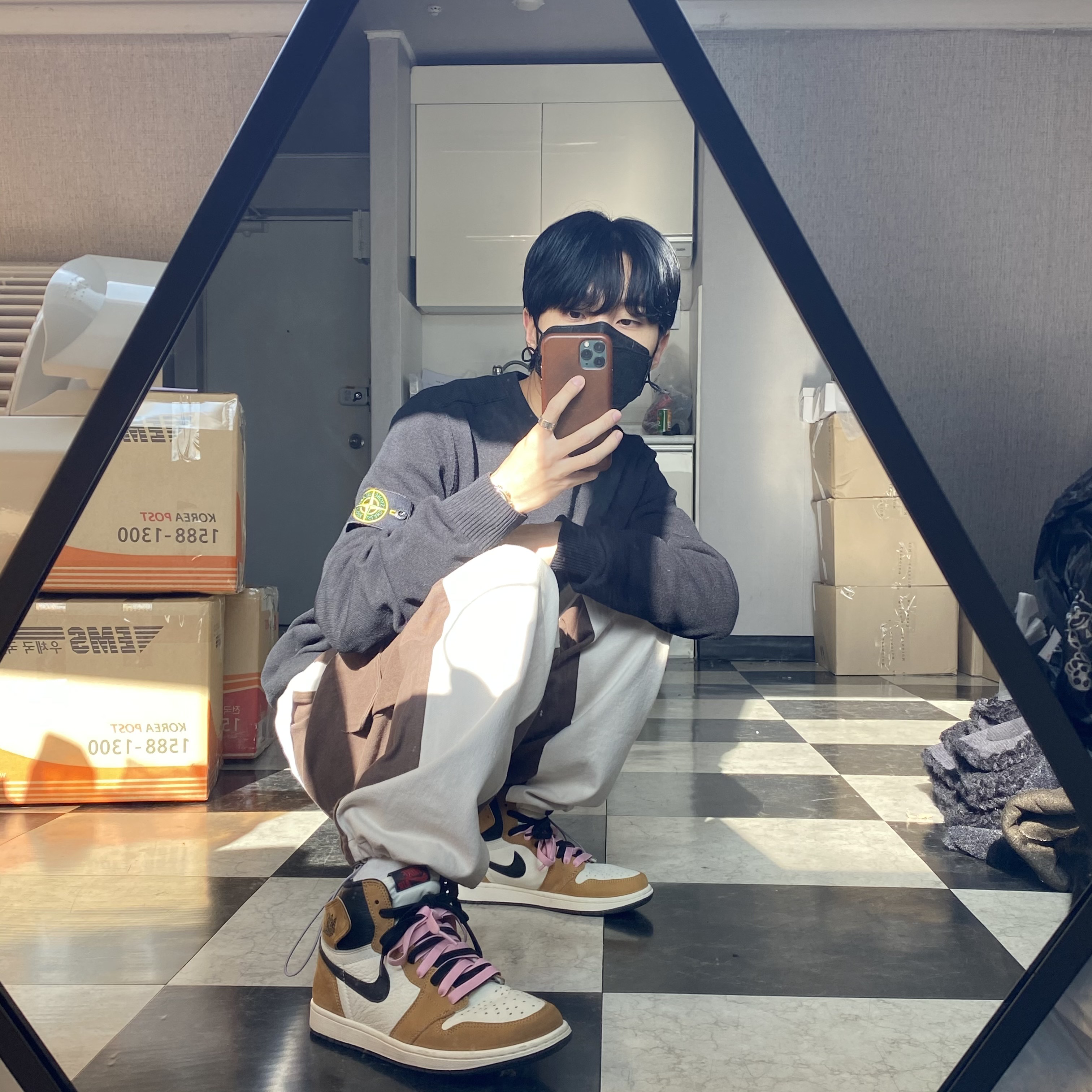 Jordan 1 Retro High Rookie of the Year 착용 스타일 - 1