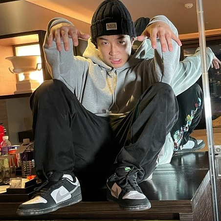 Nike x Staple SB Dunk Low Panda Pigeon 착용 스타일