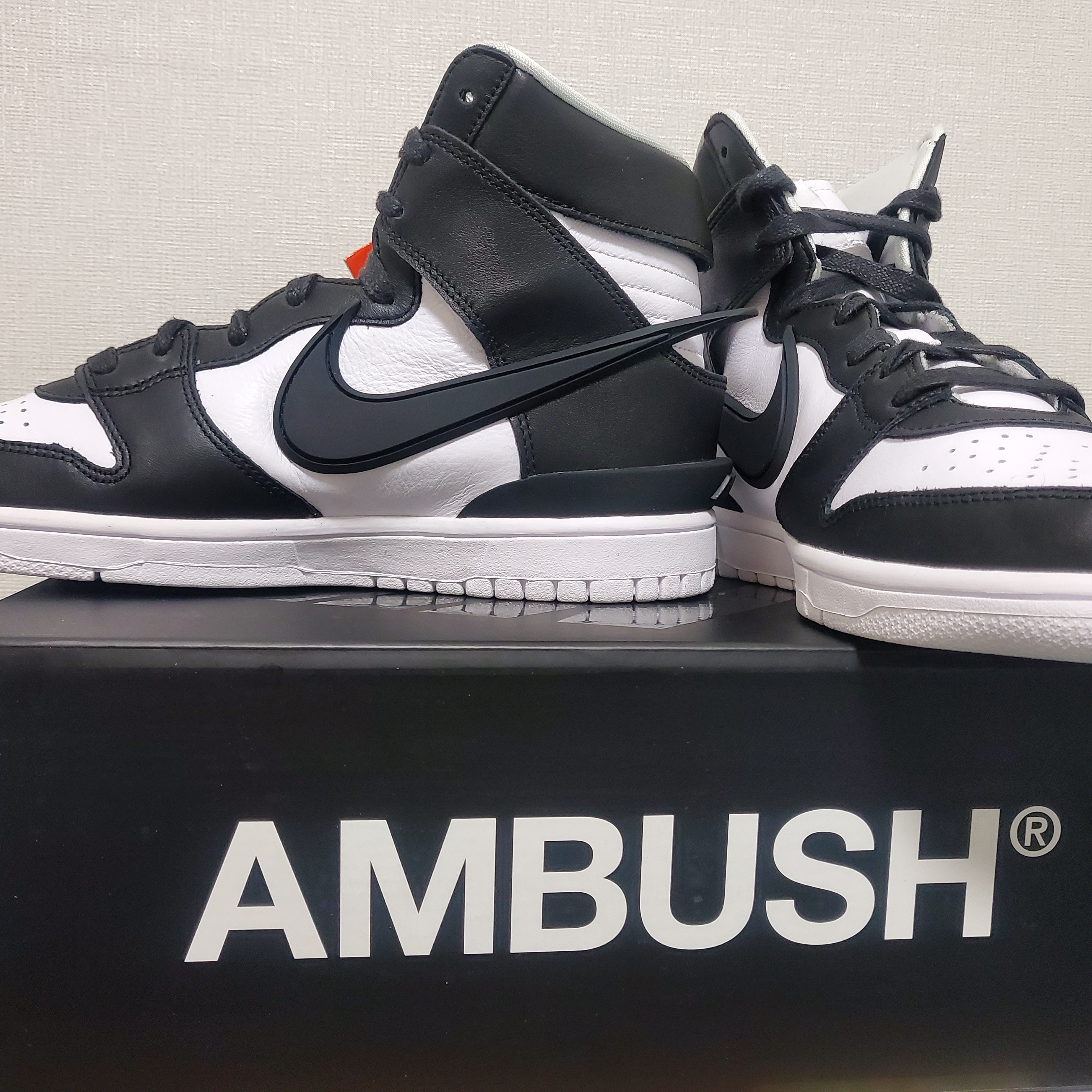 Nike x Ambush Dunk High Black 착용 스타일 - 2