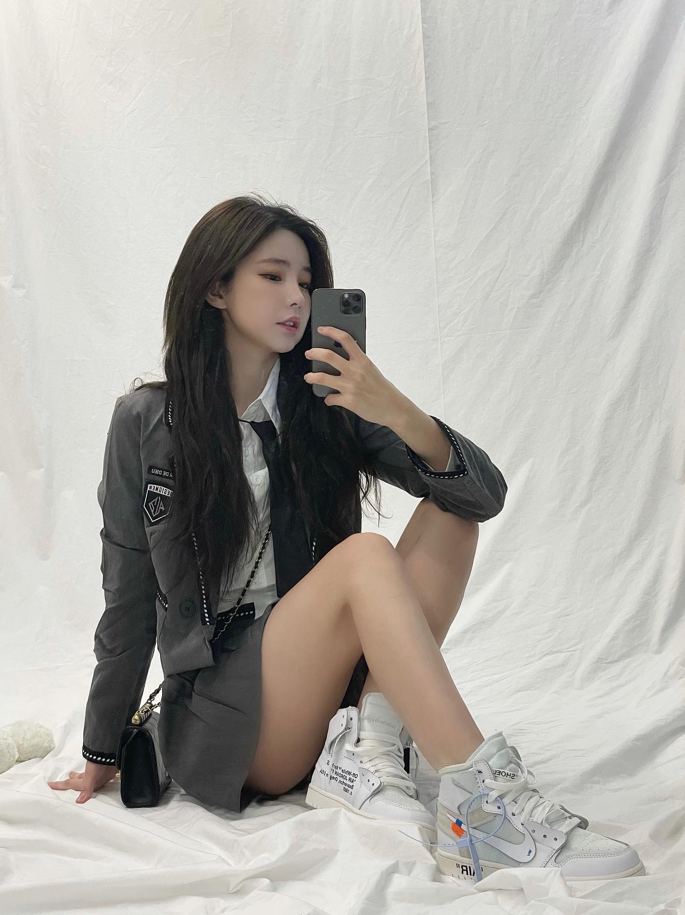 Jordan 1 x Off-White Retro High White 착용 스타일