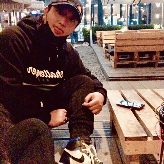 Jordan 1 Retro High OG Royal Toe 착용 스타일