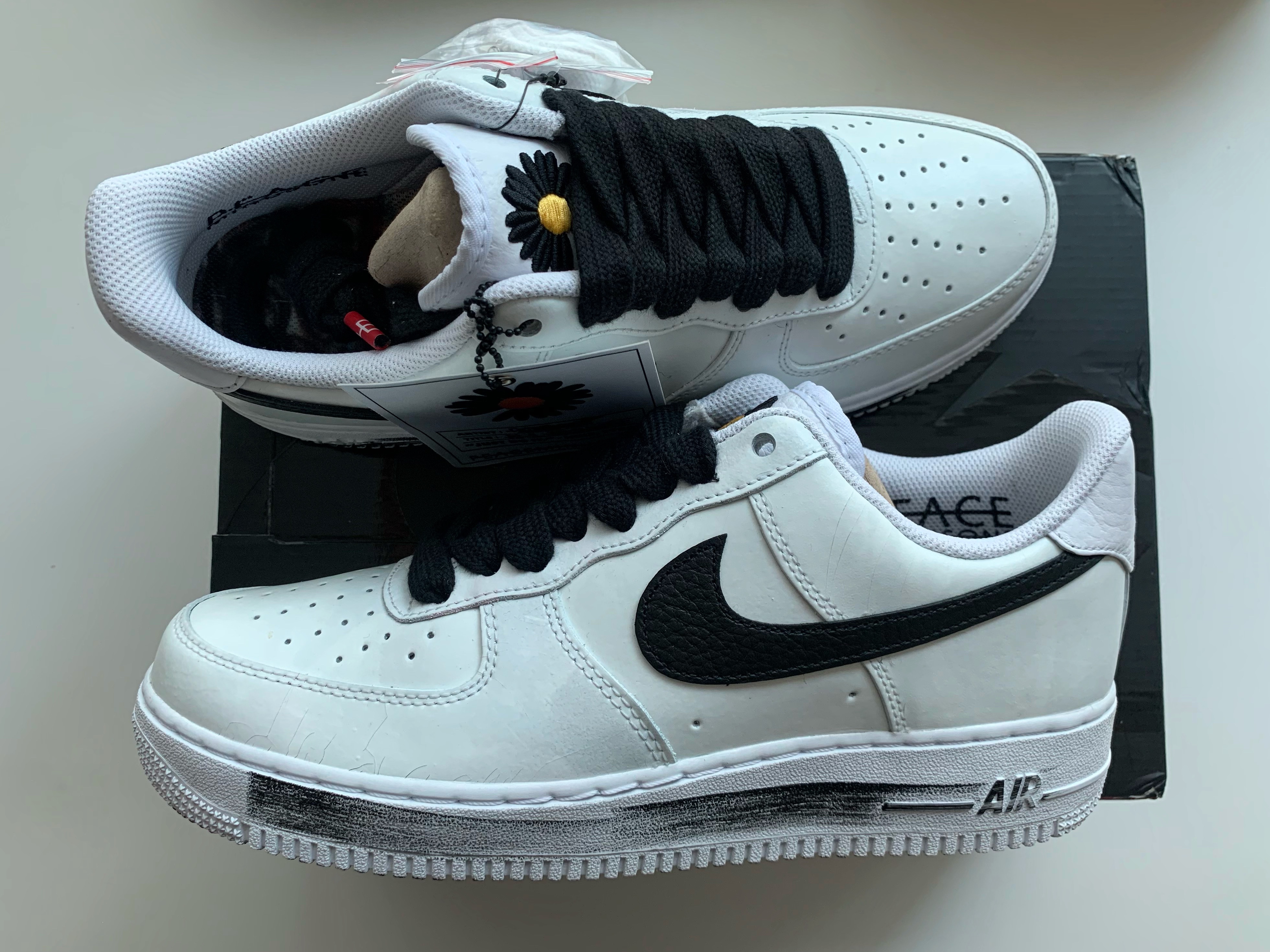 Nike x Peaceminusone Air Force 1 Low Para-Noise 2.0 착용 스타일