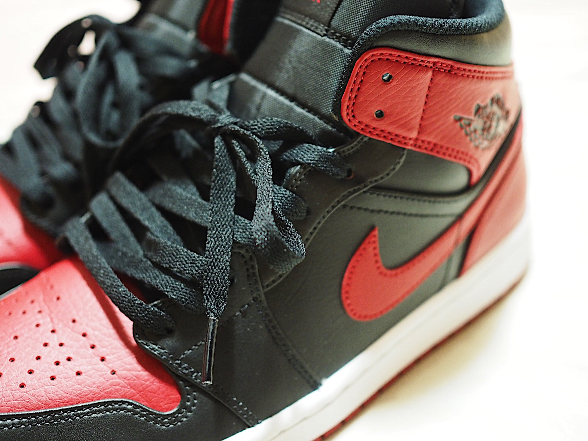 Jordan 1 Mid Bred Banned 2020 착용 스타일 - 3