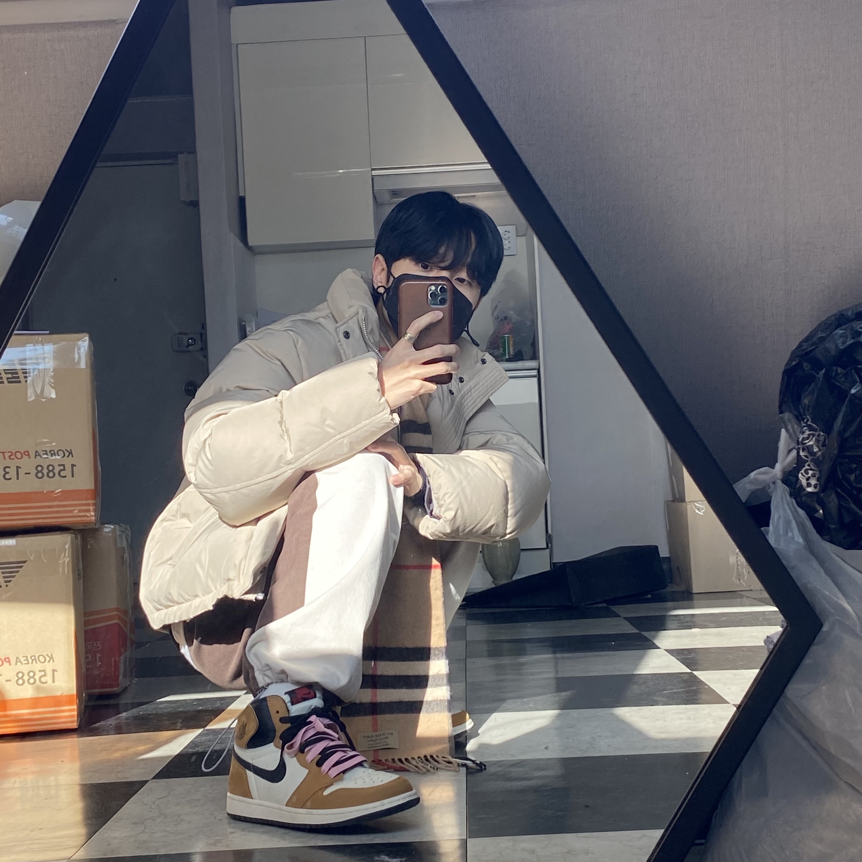 Jordan 1 Retro High Rookie of the Year 착용 스타일 - 2