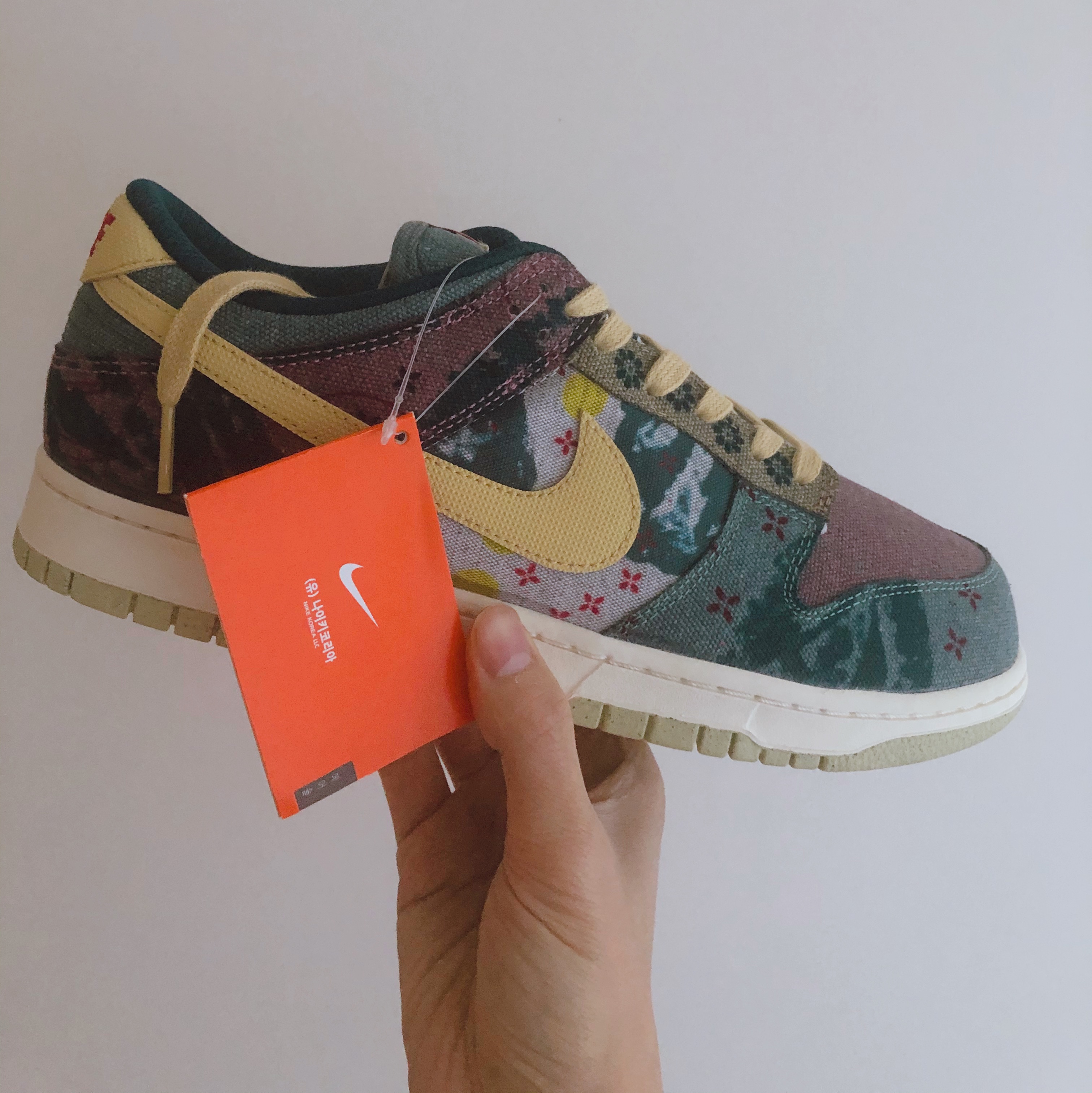 Nike Dunk Low SP Community Garden 착용 스타일
