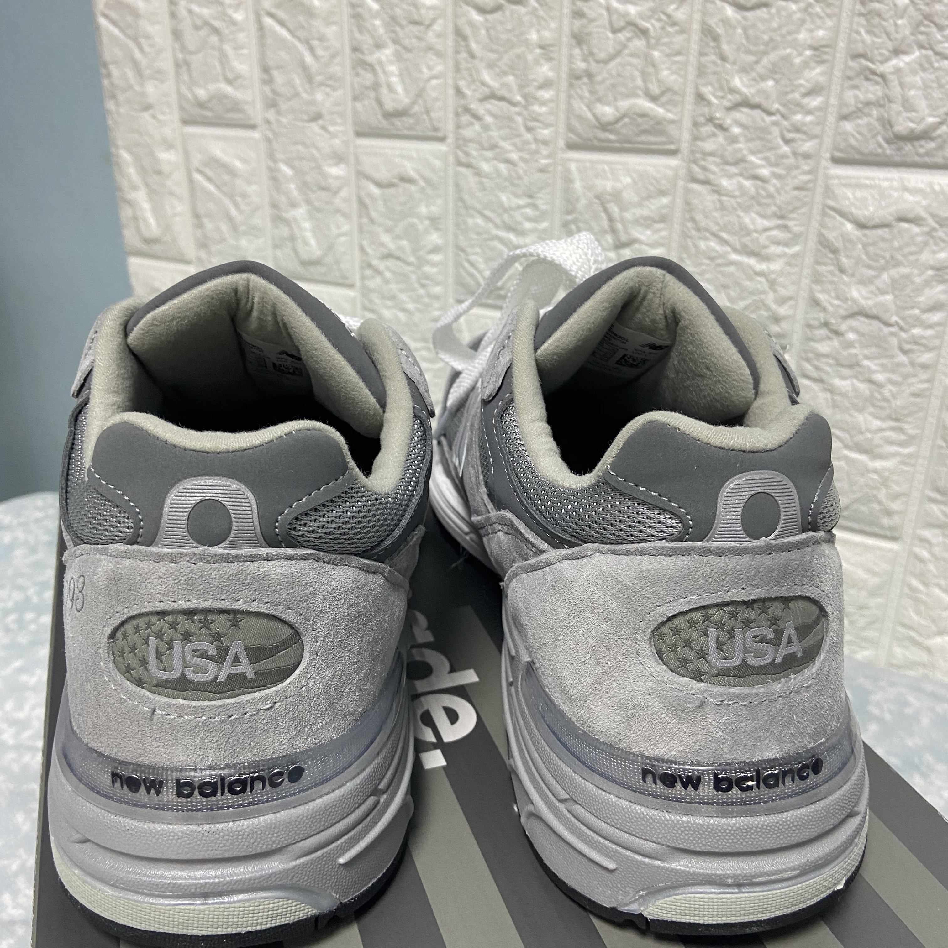 New Balance 993 Made in USA Grey - D Standard 착용 스타일 - 3