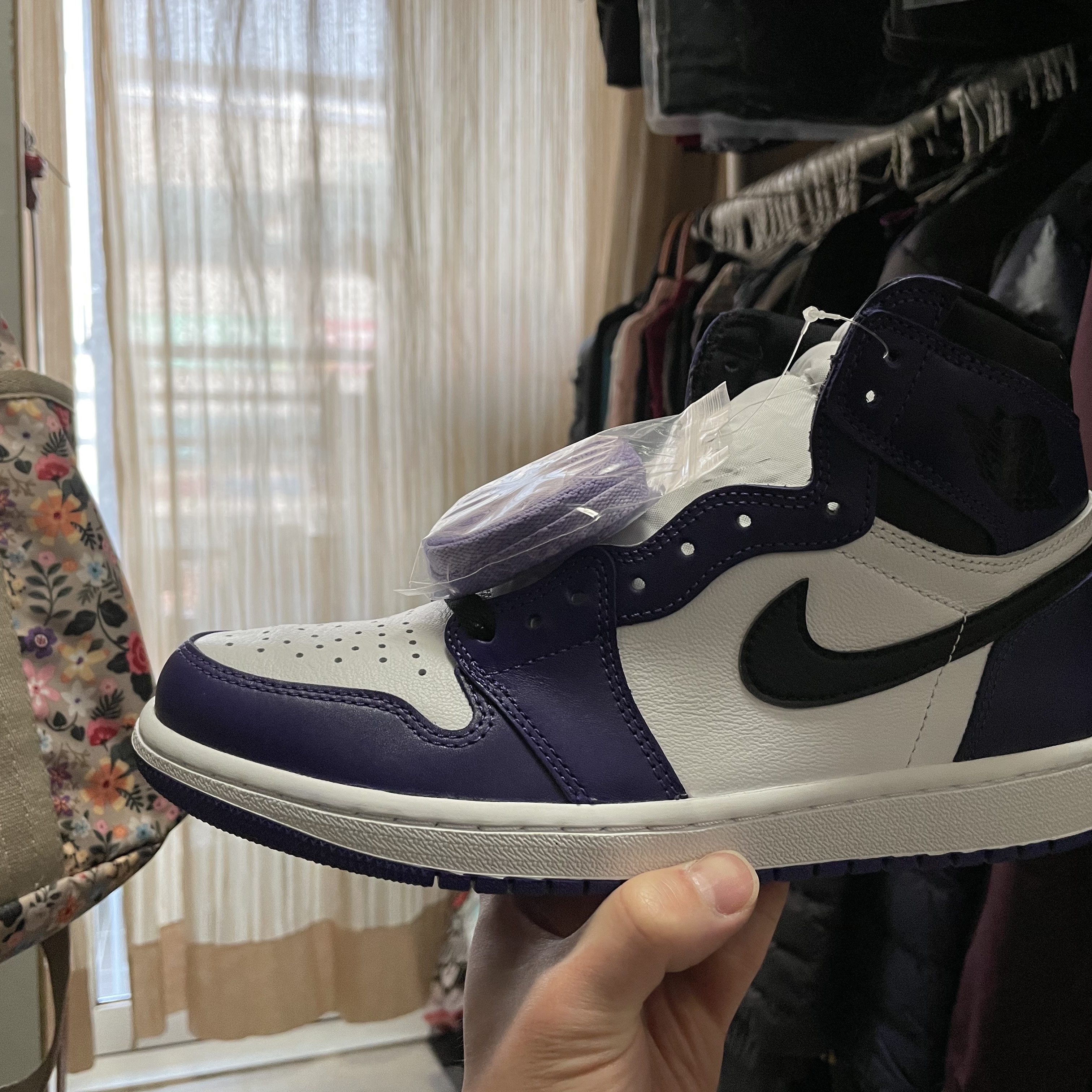 Jordan 1 Retro High OG Court Purple 2020 착용 스타일 - 1