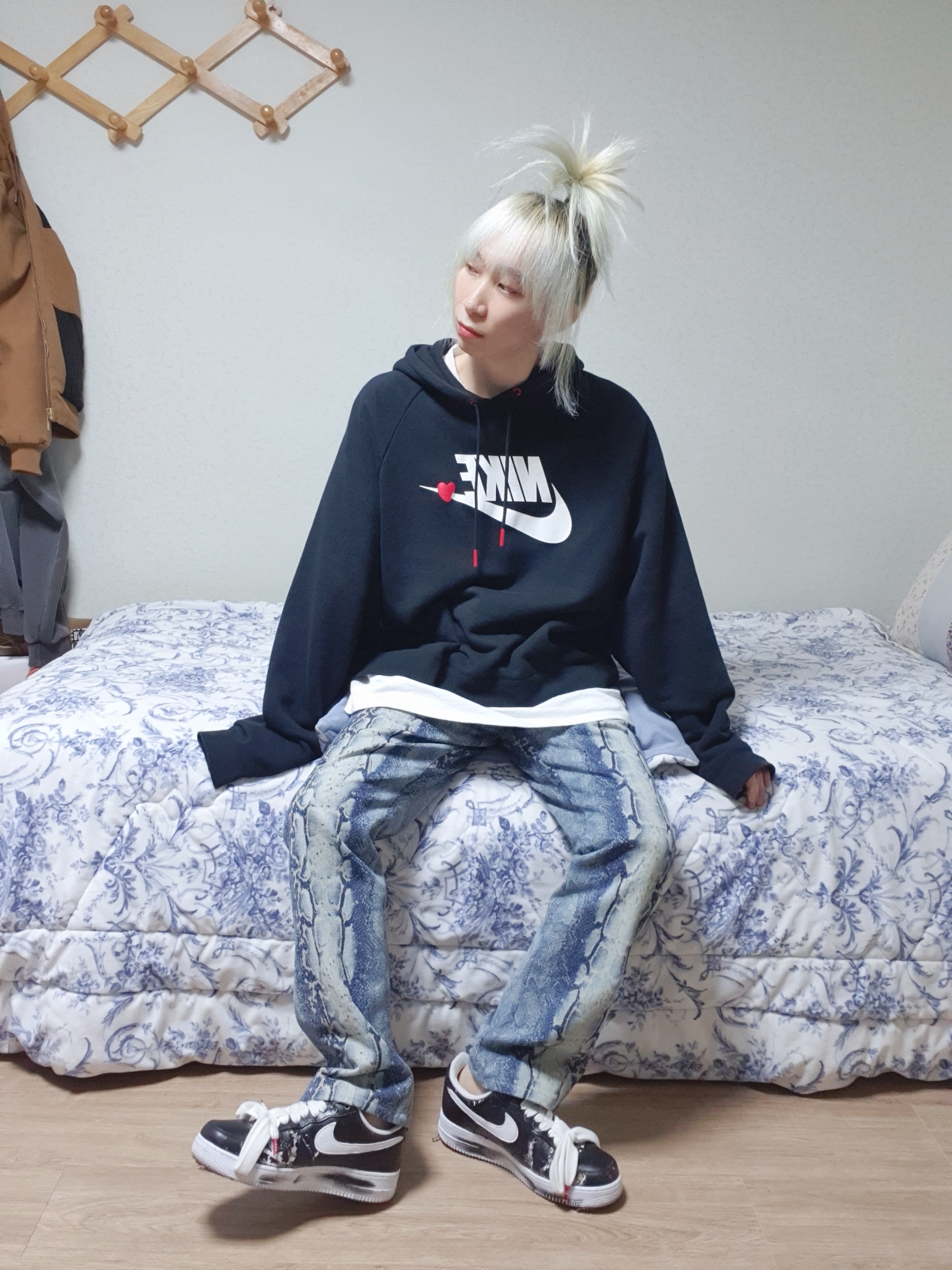 Nike x Peaceminusone Air Force 1 Low Para-Noise 착용 스타일 - 1