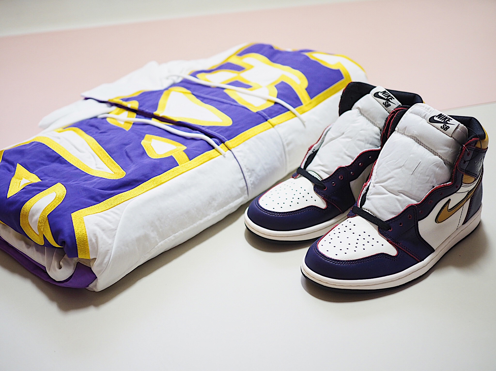 Jordan 1 Retro High OG Defiant SB LA to Chicago, (W) Nike x Ambush NBA Collection Lakers Jacket - Asia 착용 스타일 - 5