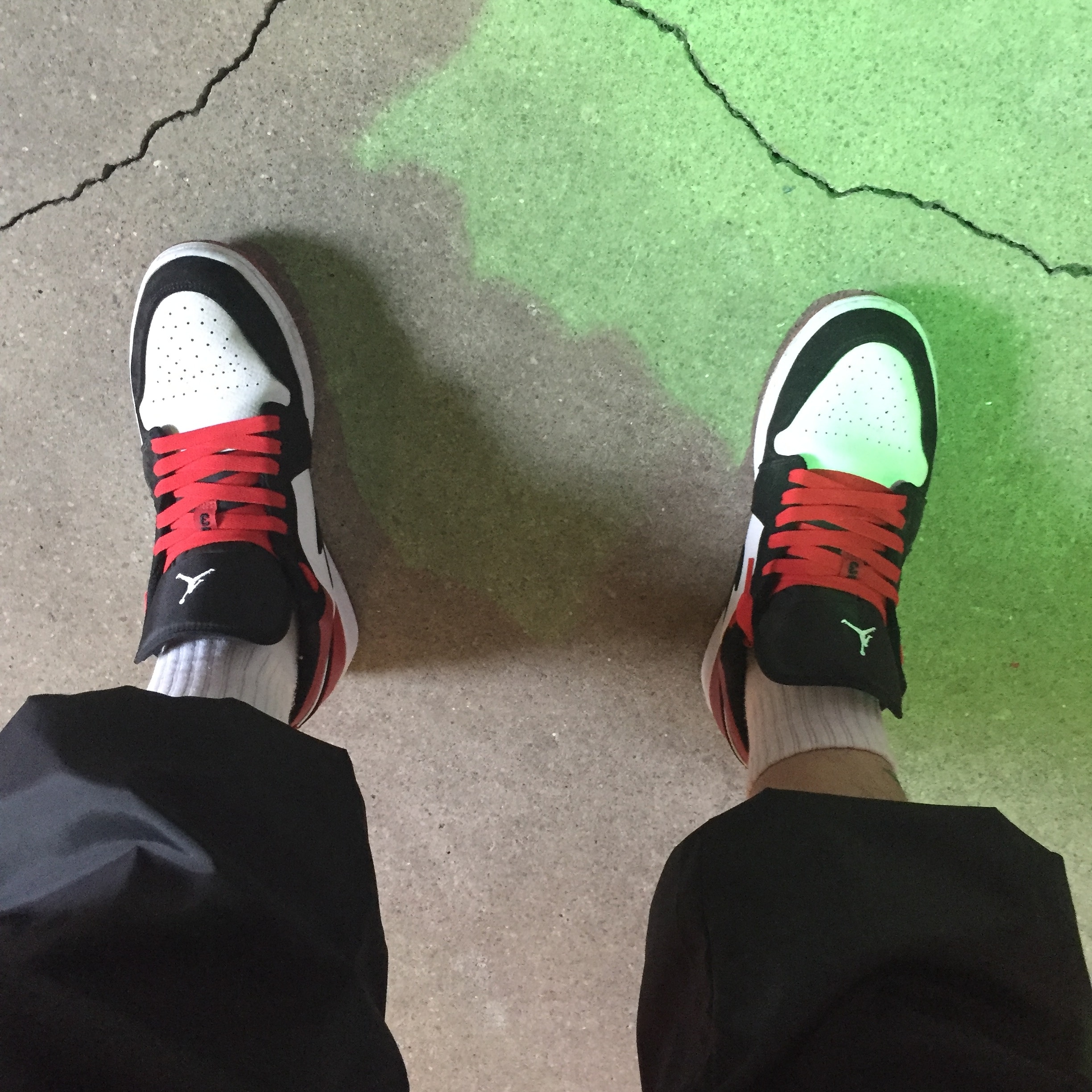 Jordan 1 Low Black Toe 착용 스타일