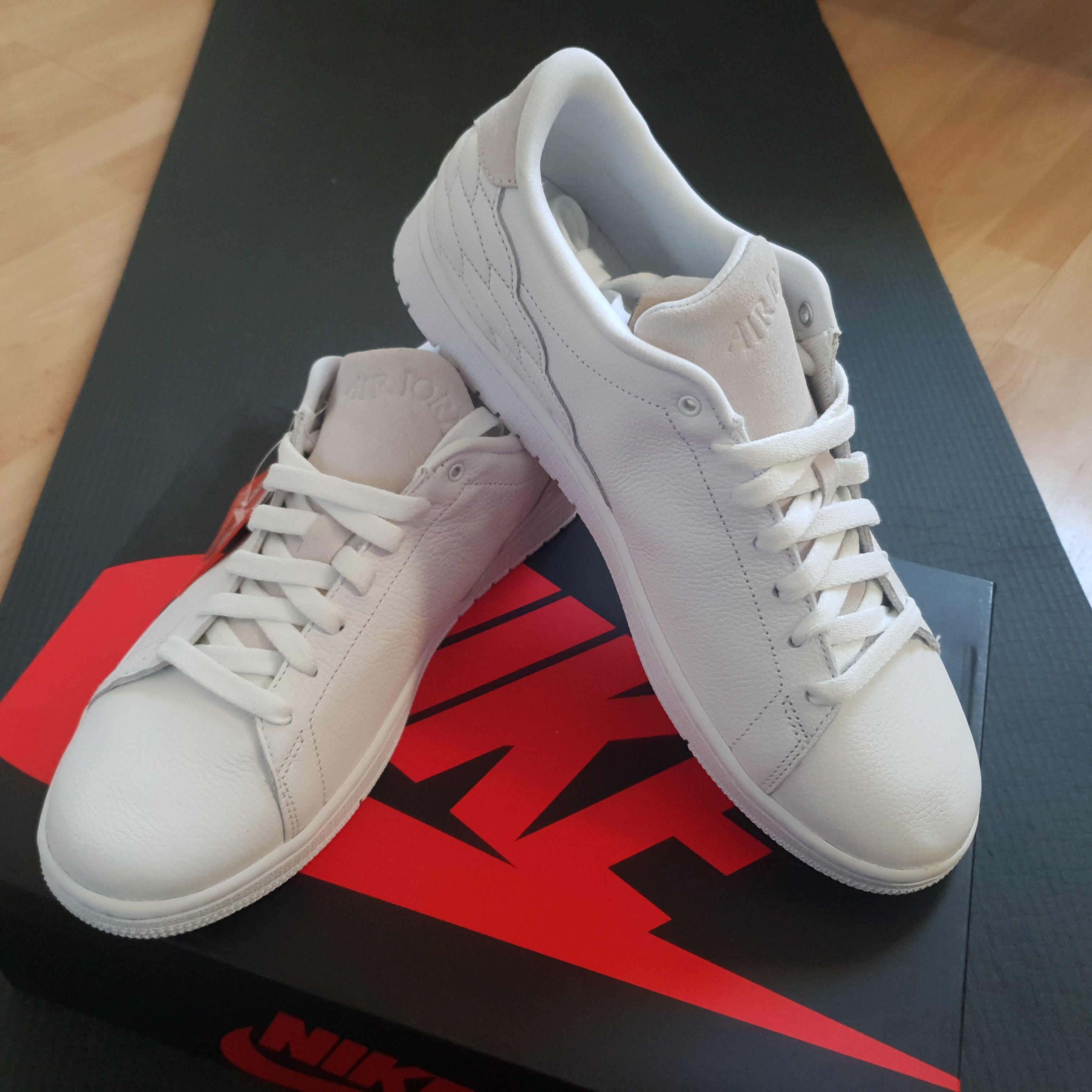 Jordan 1 Centre Court White On White 착용 스타일