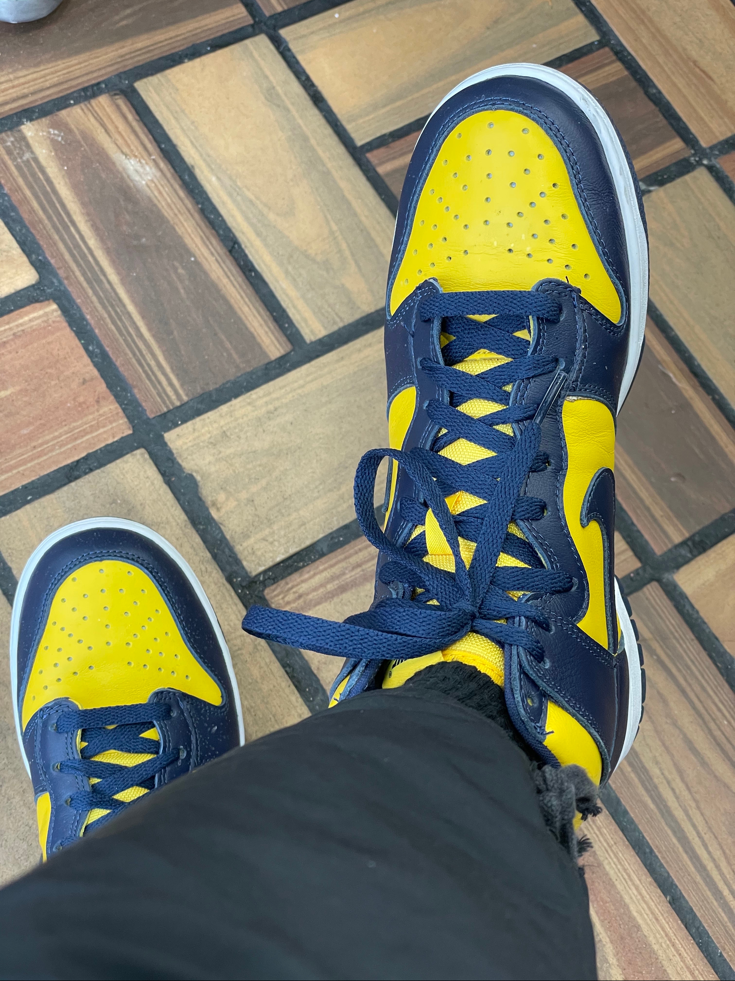 Nike Dunk High SP Maize & Blue 착용 스타일 - 2