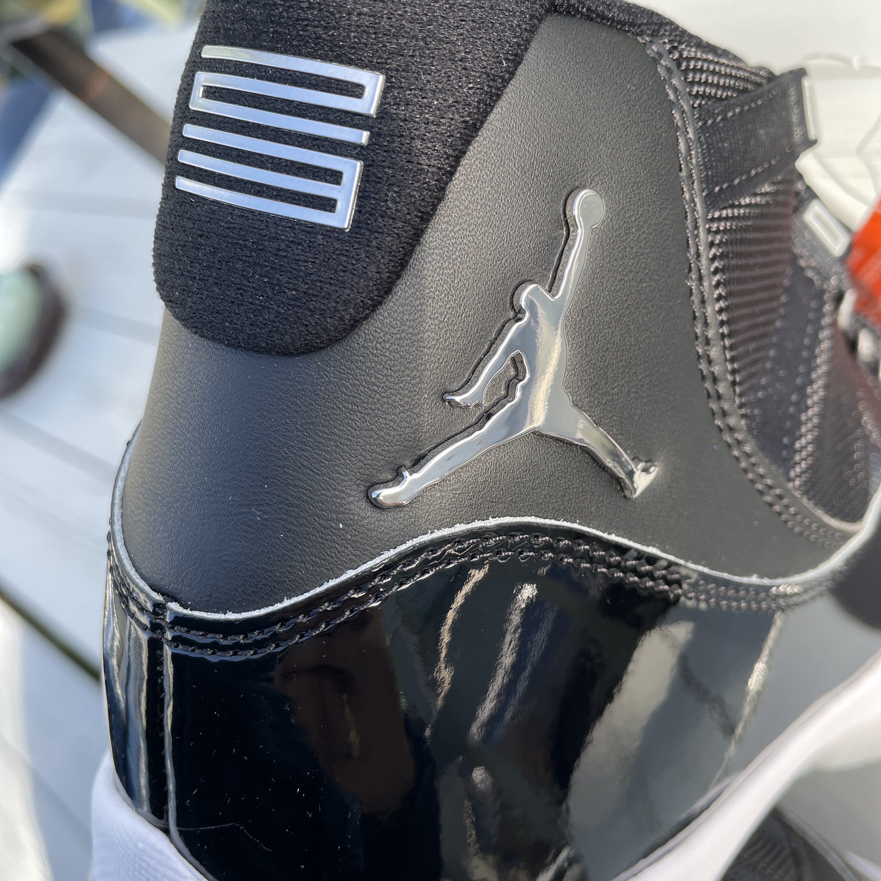 Jordan 11 Retro Jubilee 착용 스타일 - 2