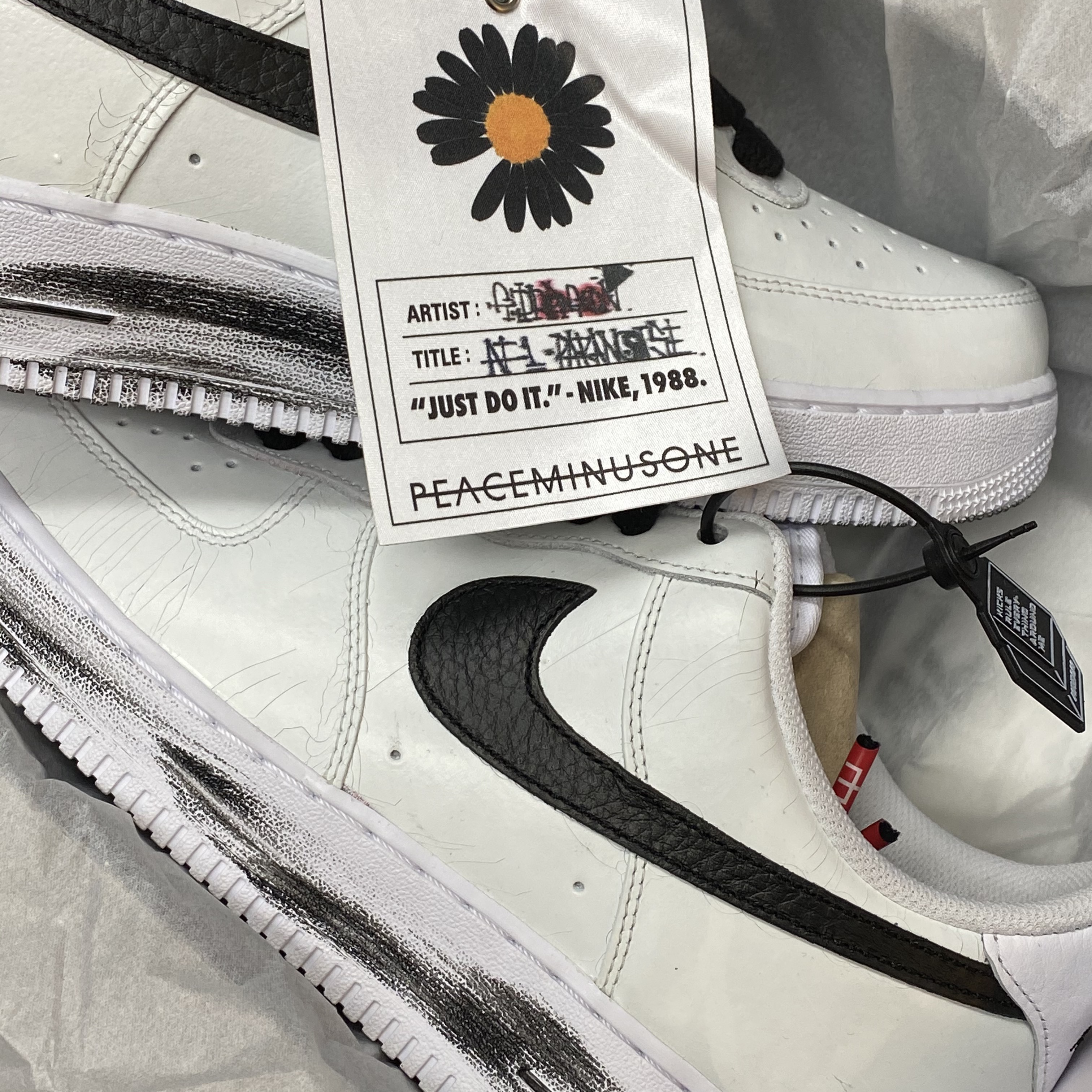 Nike x Peaceminusone Air Force 1 Low Para-Noise 2.0 착용 스타일