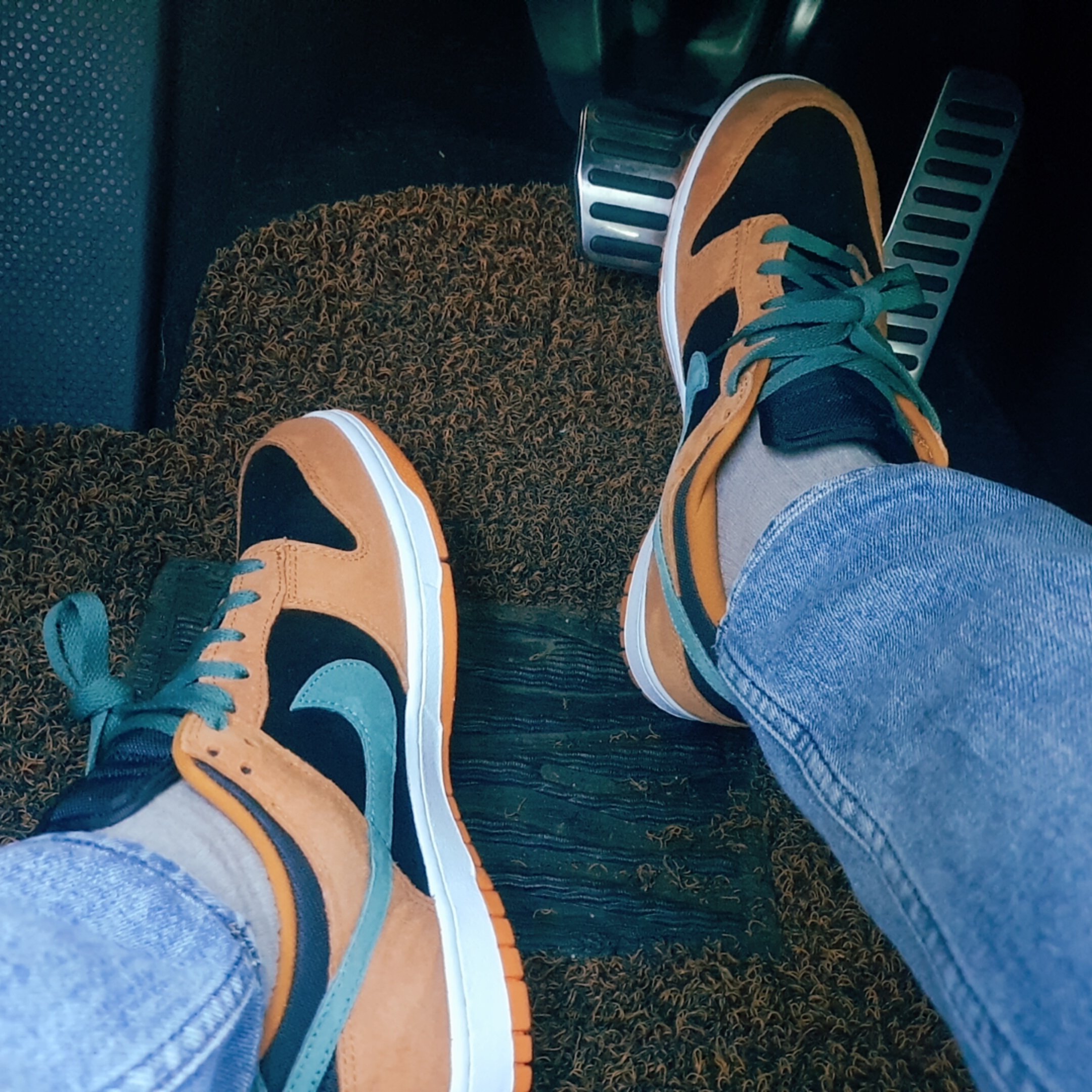Nike Dunk Low SP Ceramic 착용 스타일 - 2