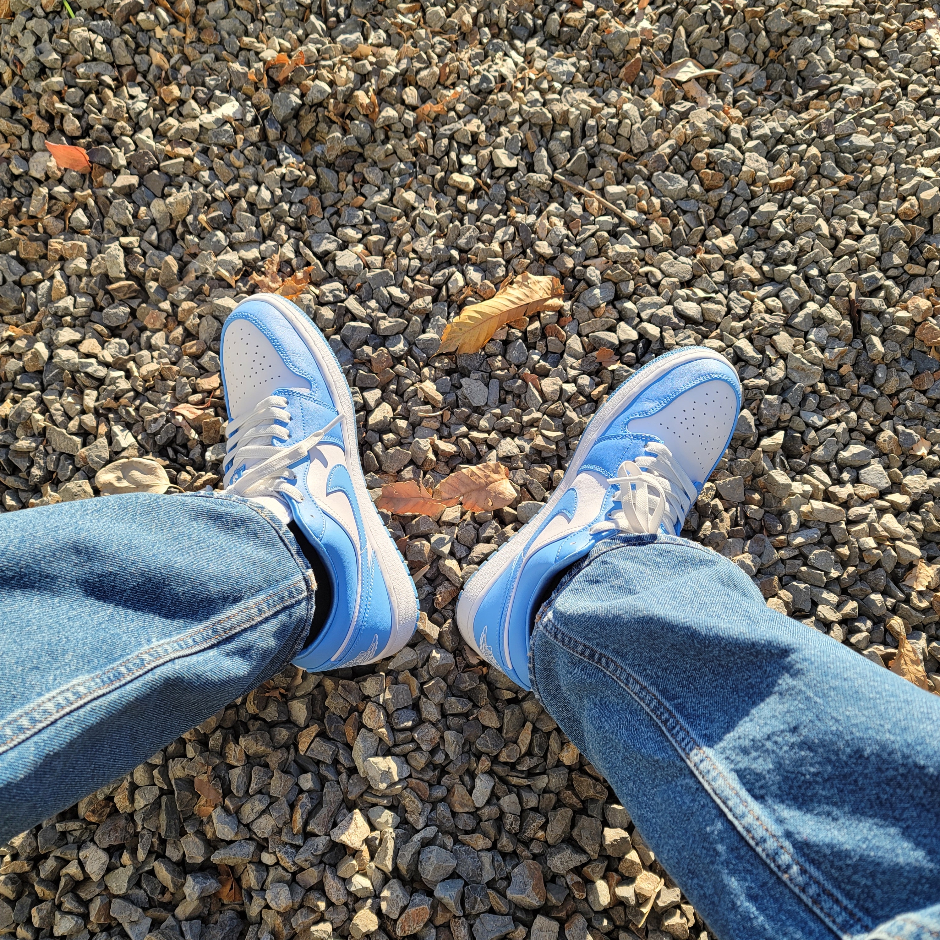(W) Jordan 1 Low UNC University Blue 착용 스타일