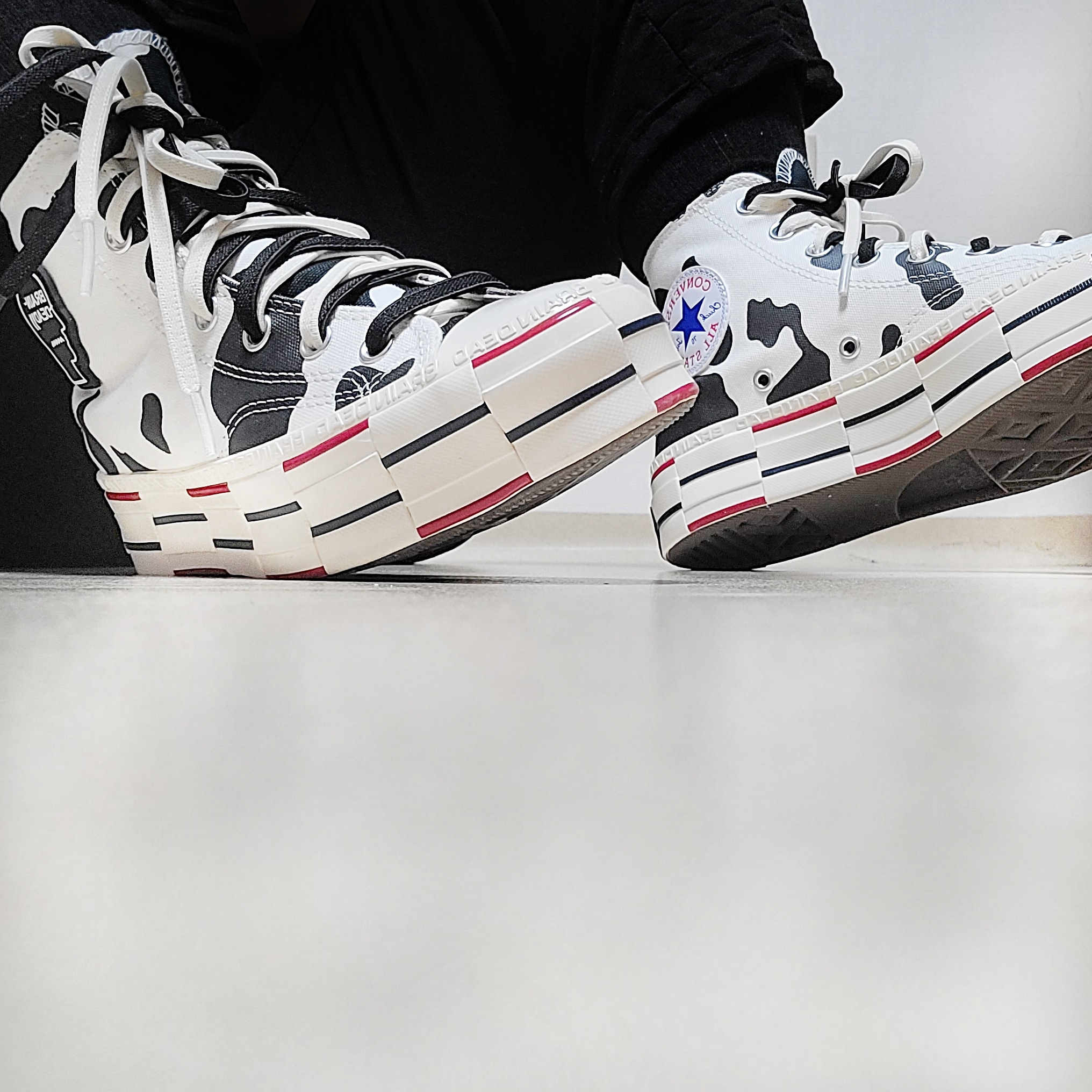 Converse x Brain Dead Chuck 70 Hi Egret 착용 스타일 - 4