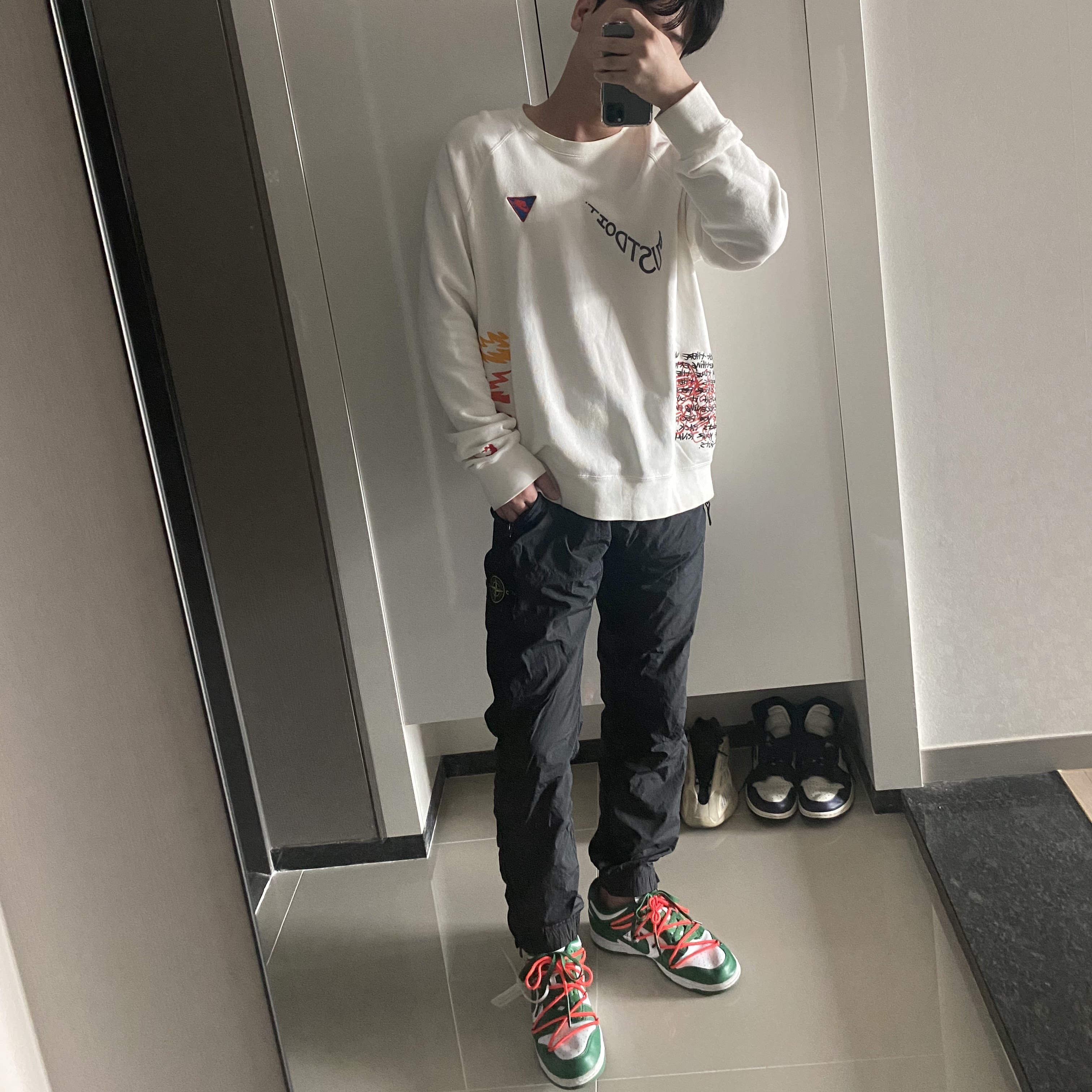 Nike x Off-White Dunk Low Pine Green 착용 스타일