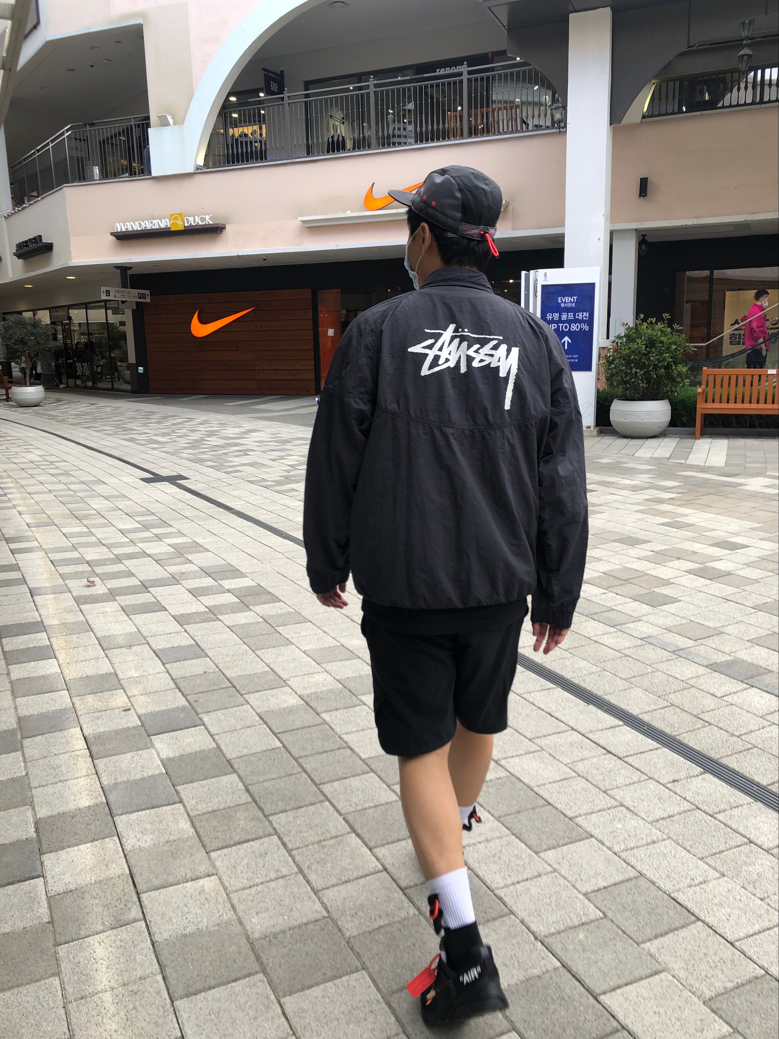 Nike x Stussy Windrunner Jacket Off Noir, Nike x Off-White Air Presto Black 착용 스타일