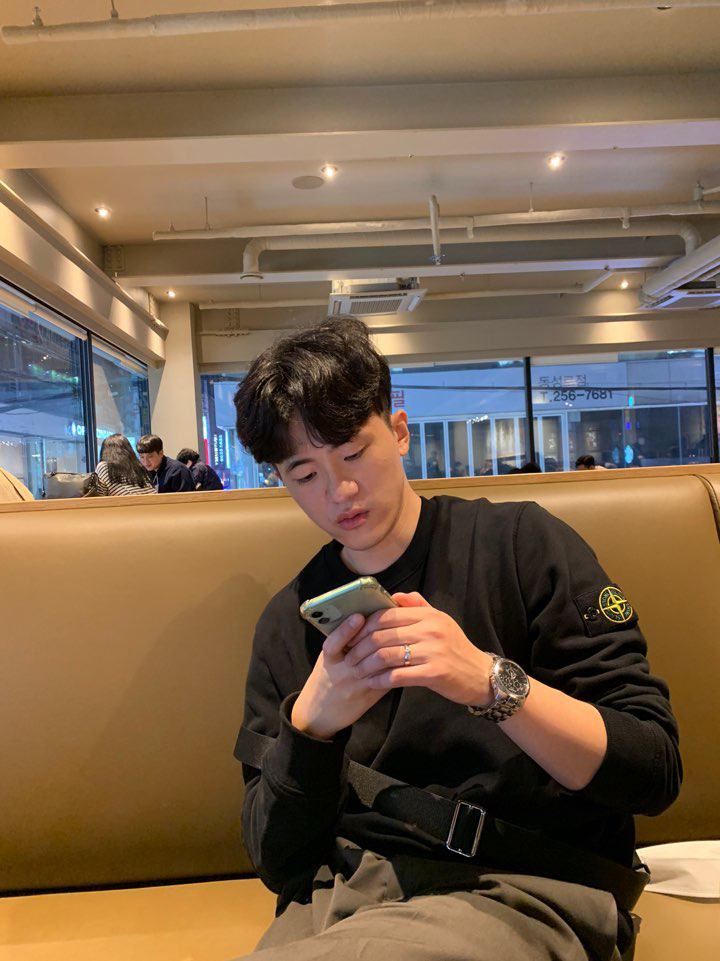 KREAM 프로필 이미지
