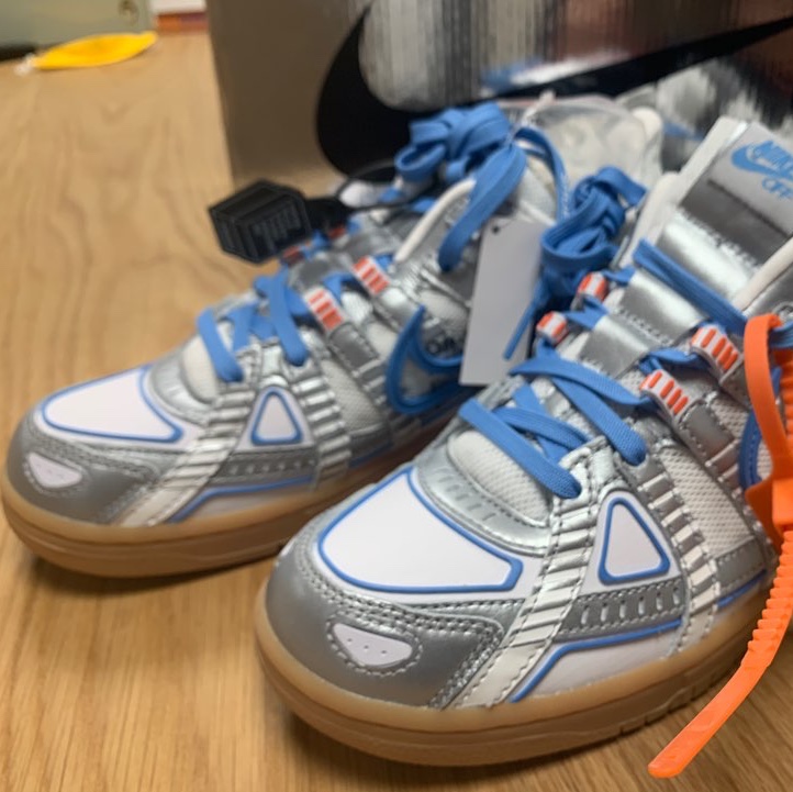 Nike x Off-White Air Rubber Dunk University Blue 착용 스타일