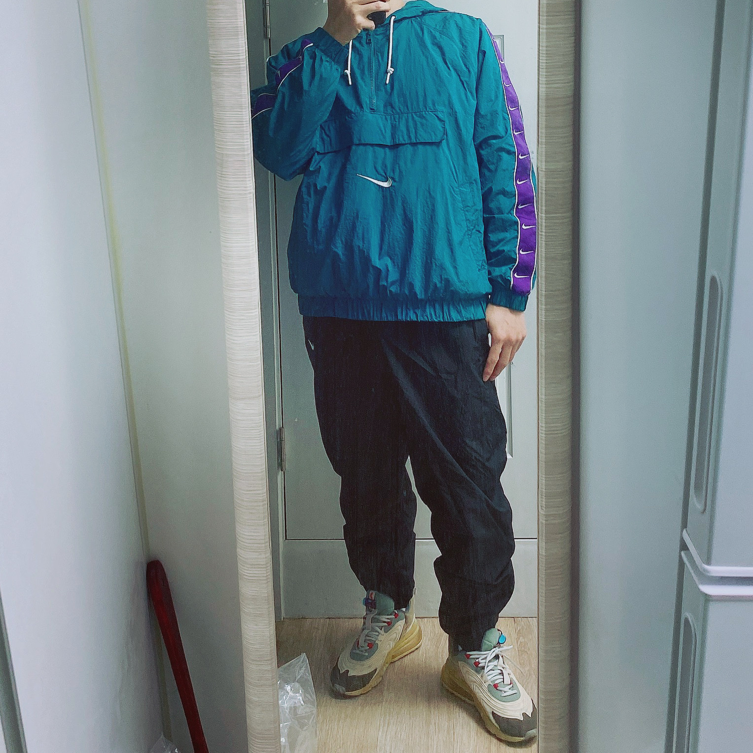Nike x Travis Scott Air Max 270 React Cactus Trails 착용 스타일