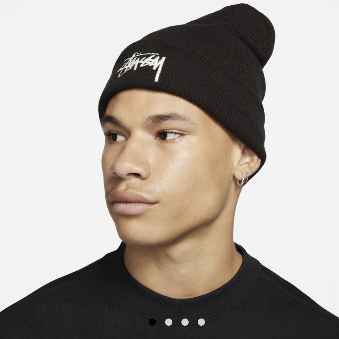 Nike x Stussy Cuff Beanie Black 착용 스타일 - 2