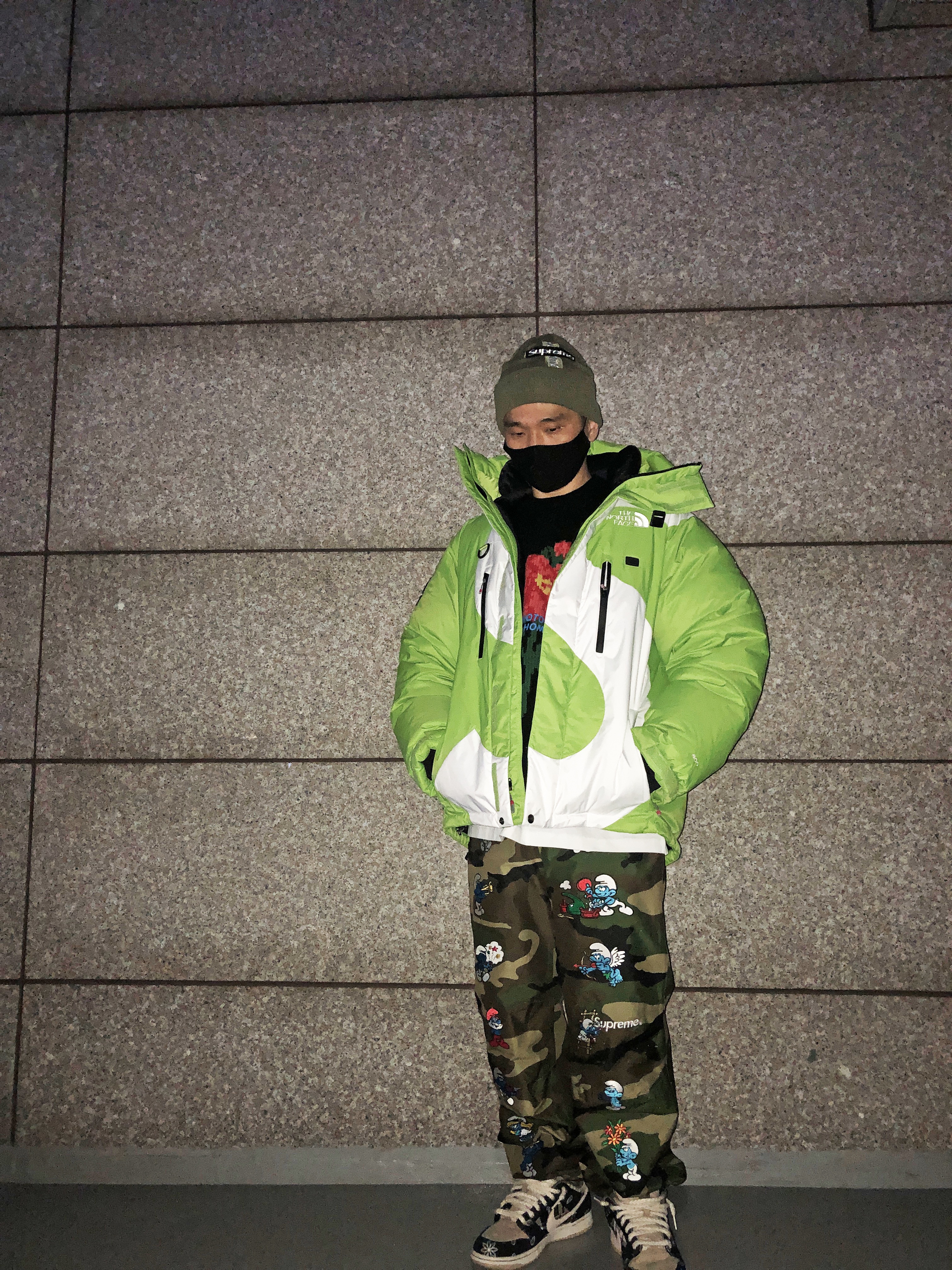 Supreme New Era Cross Box Logo Beanie Light Olive - 20FW, Supreme x Yohji Yamamoto Sweater - 20FW 착용 스타일