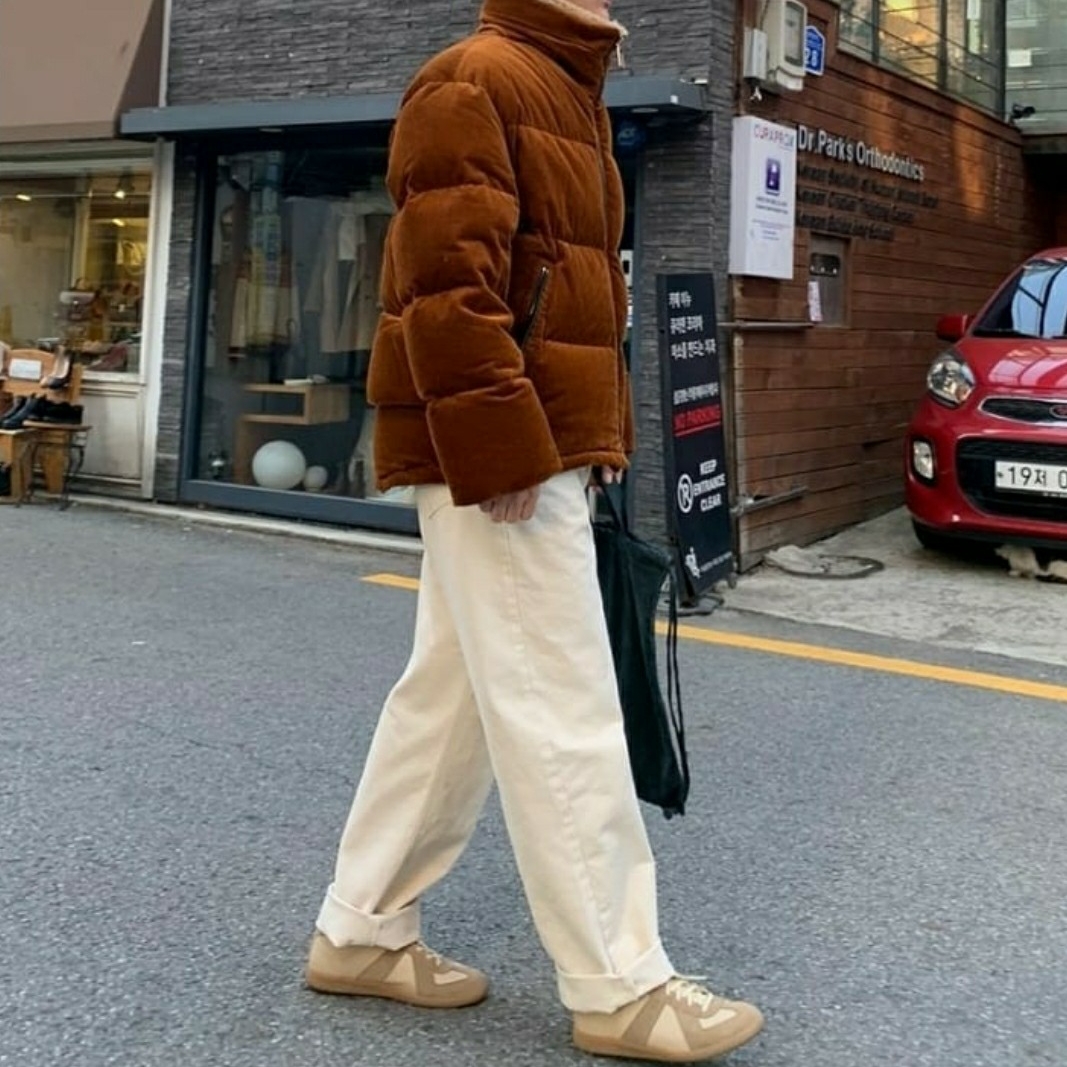 Maison Margiela Calfskin Replica Sneakers Khaki 착용 스타일 - 2