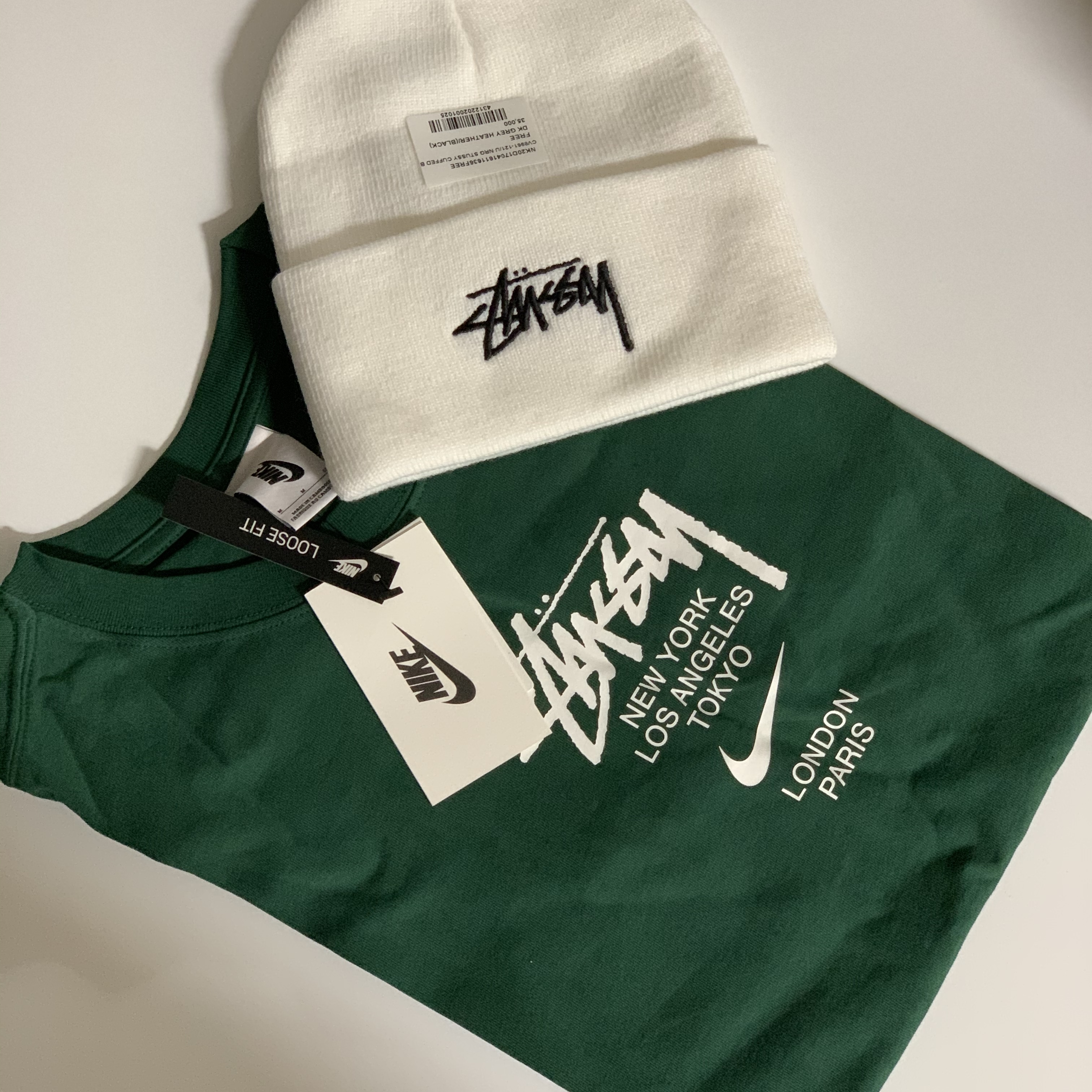 Nike x Stussy WT T-Shirt Green - Asia, Adidas Yeezy Boost 700 Wave Runner Solid Grey 2017/2019 착용 스타일 - 3
