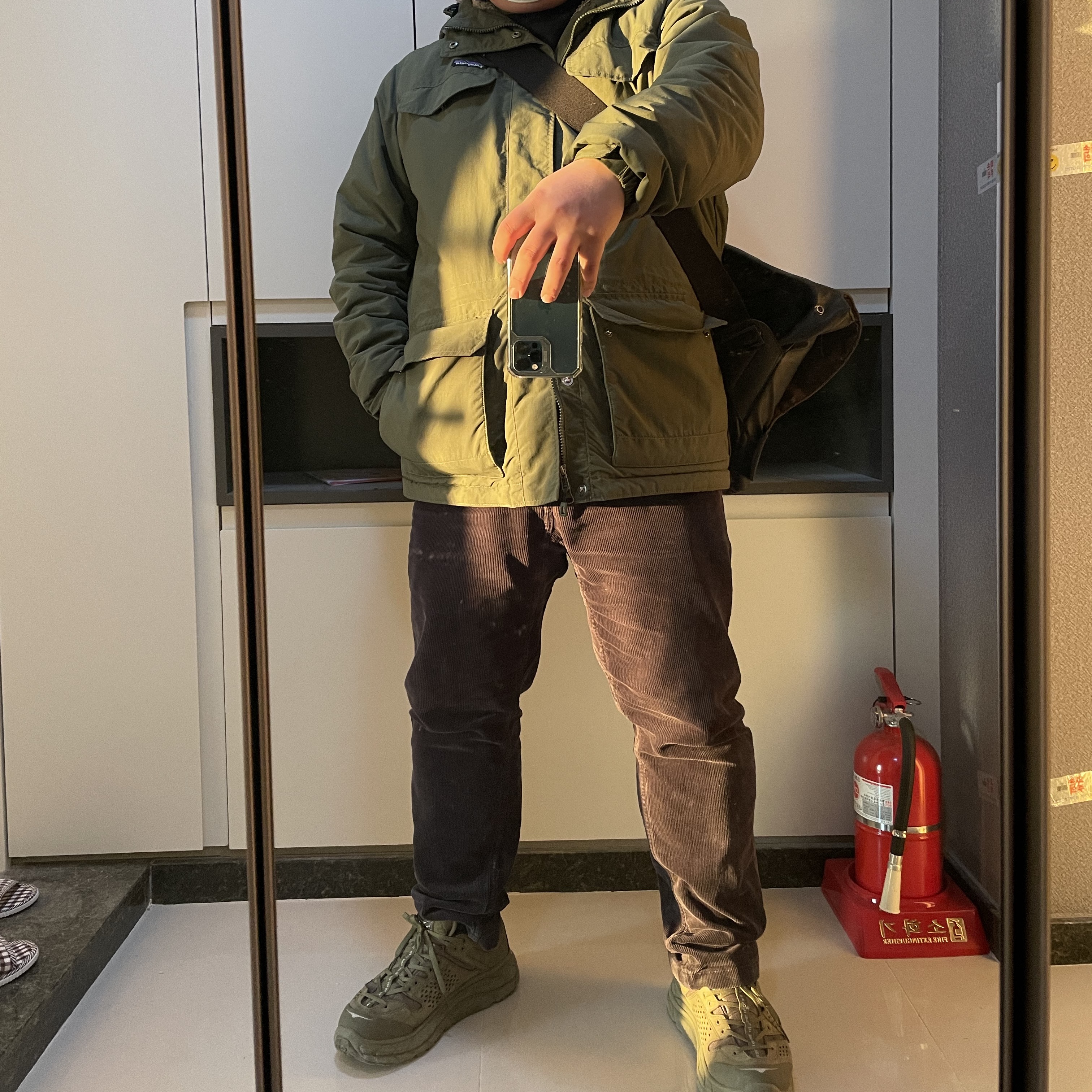 Hoka Tor Ultra Low WP JP Burnt Olive 착용 스타일