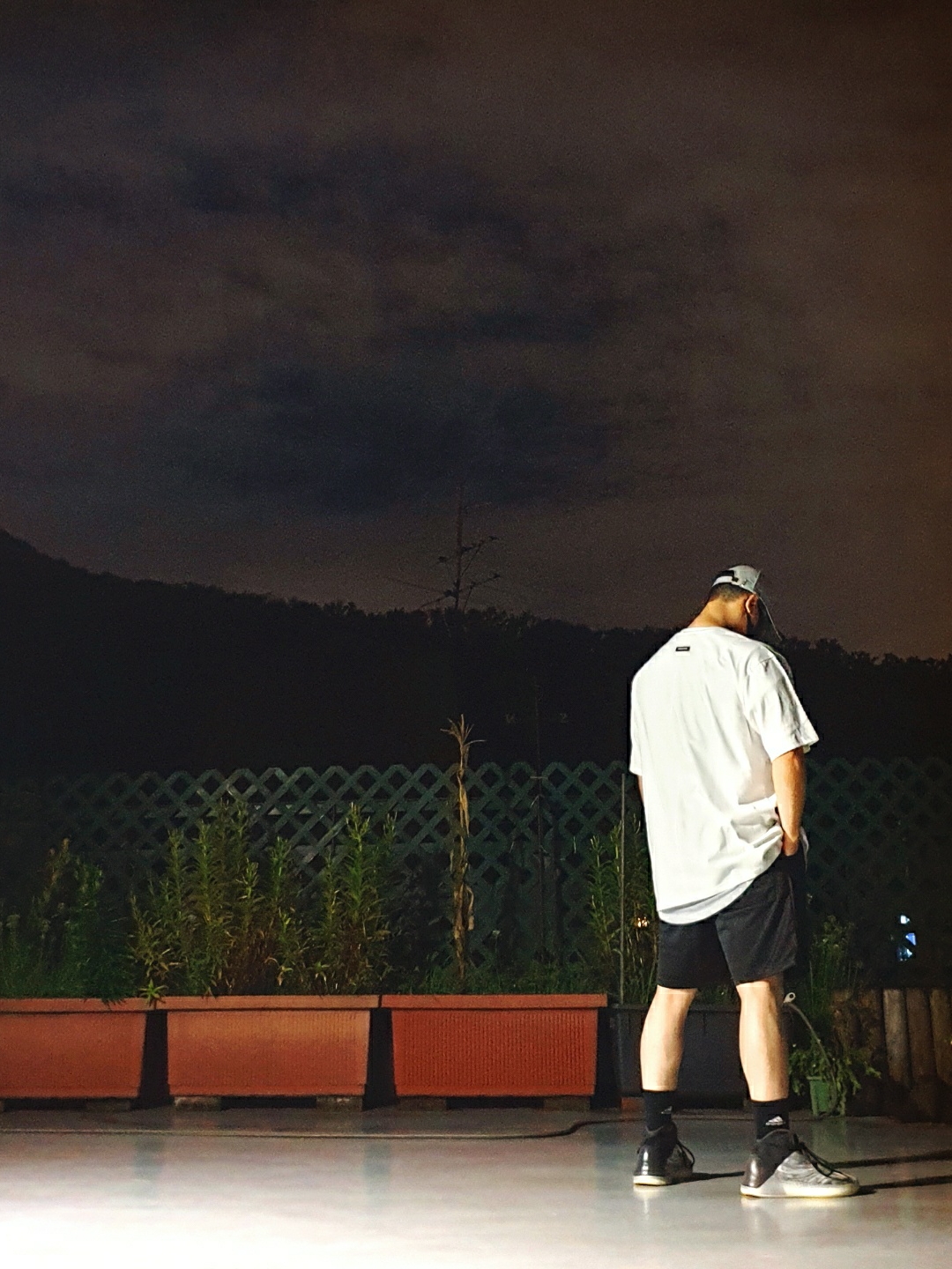 Adidas Yeezy QNTM Lifestyle 착용 스타일 - 3
