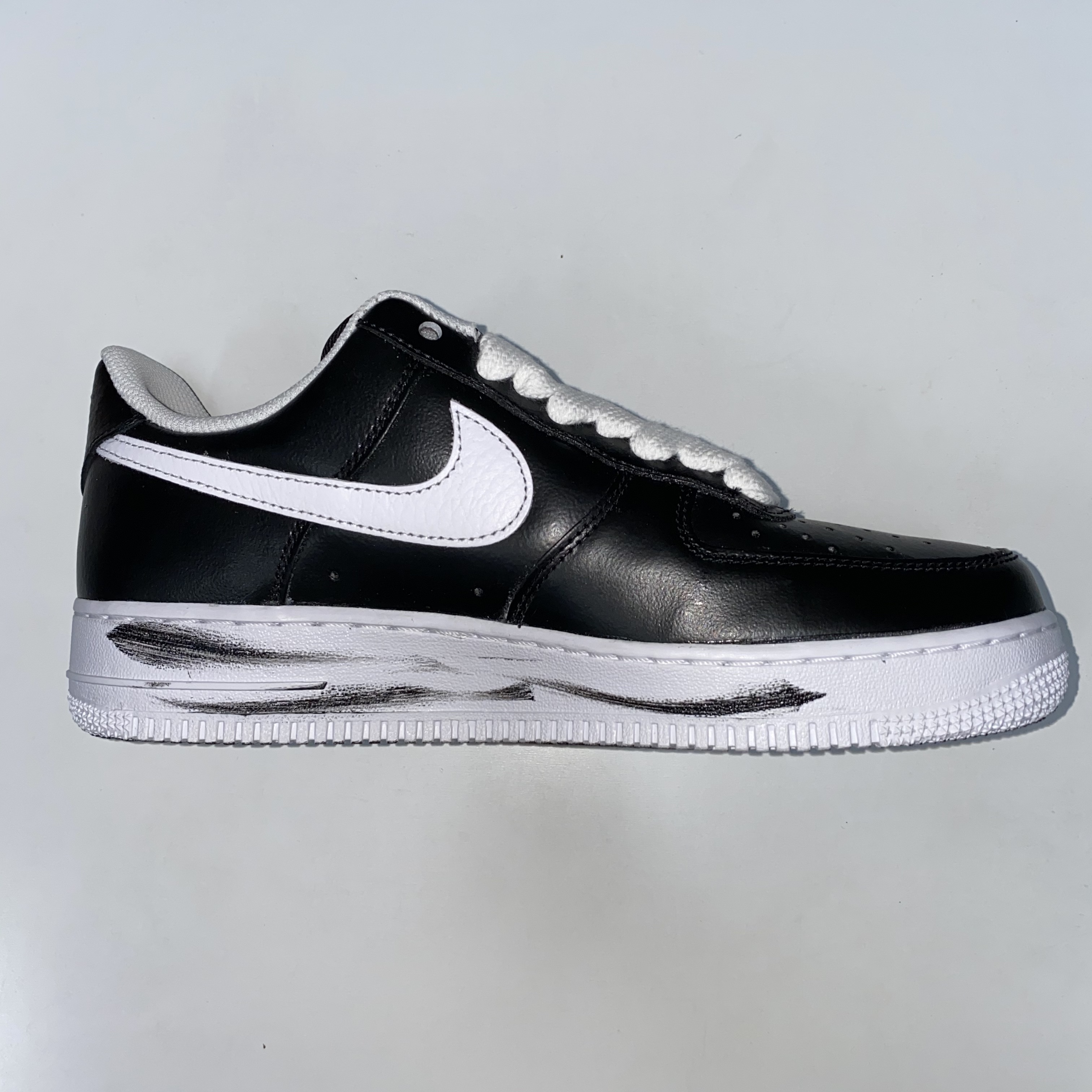 Nike x Peaceminusone Air Force 1 Low Para-Noise 착용 스타일 - 2