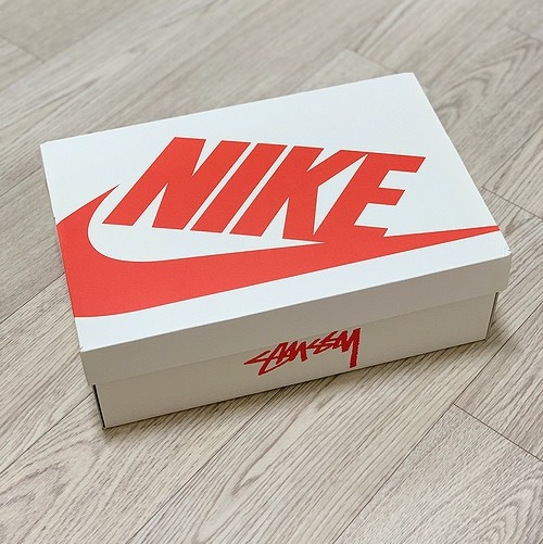 Nike x Stussy Air Force 1 Low Triple Black 착용 스타일 - 3