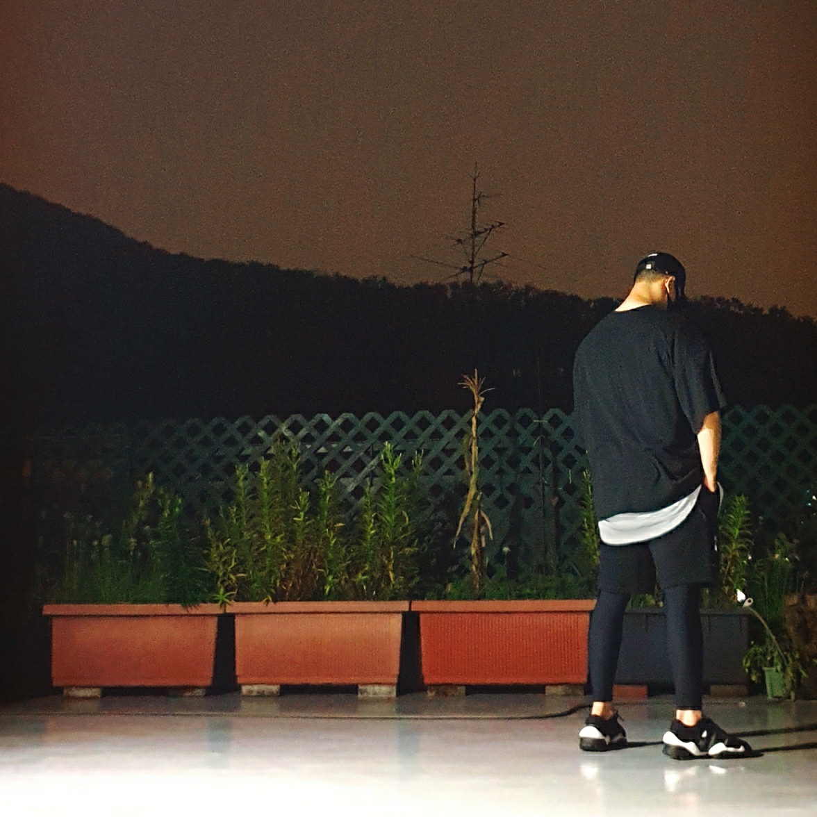 Y-3 Ren White 착용 스타일 - 3