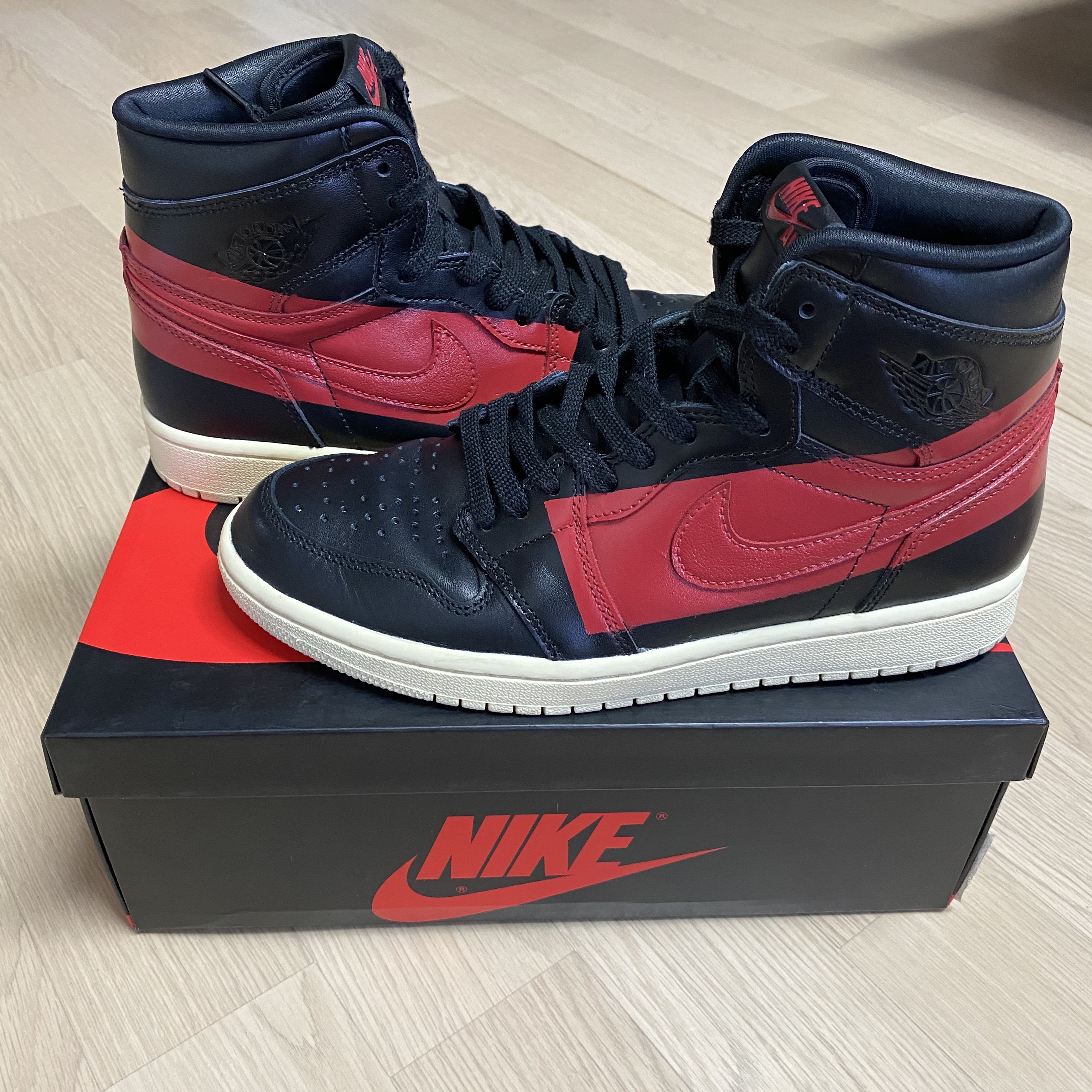 Jordan 1 Retro High OG Defiant Couture 착용 스타일 - 3