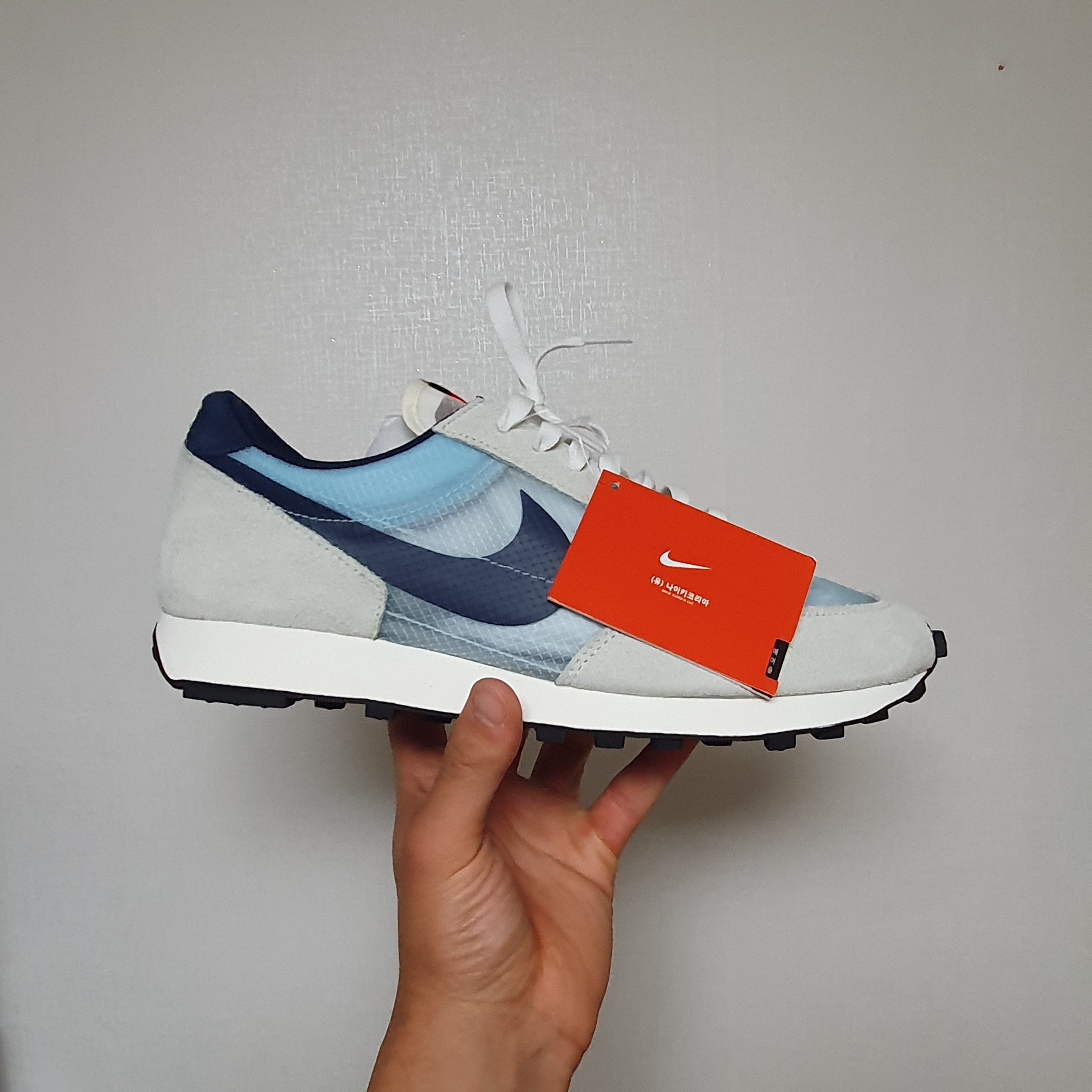 Nike Daybreak SP Teal Tint Midnight Navy 착용 스타일 - 2
