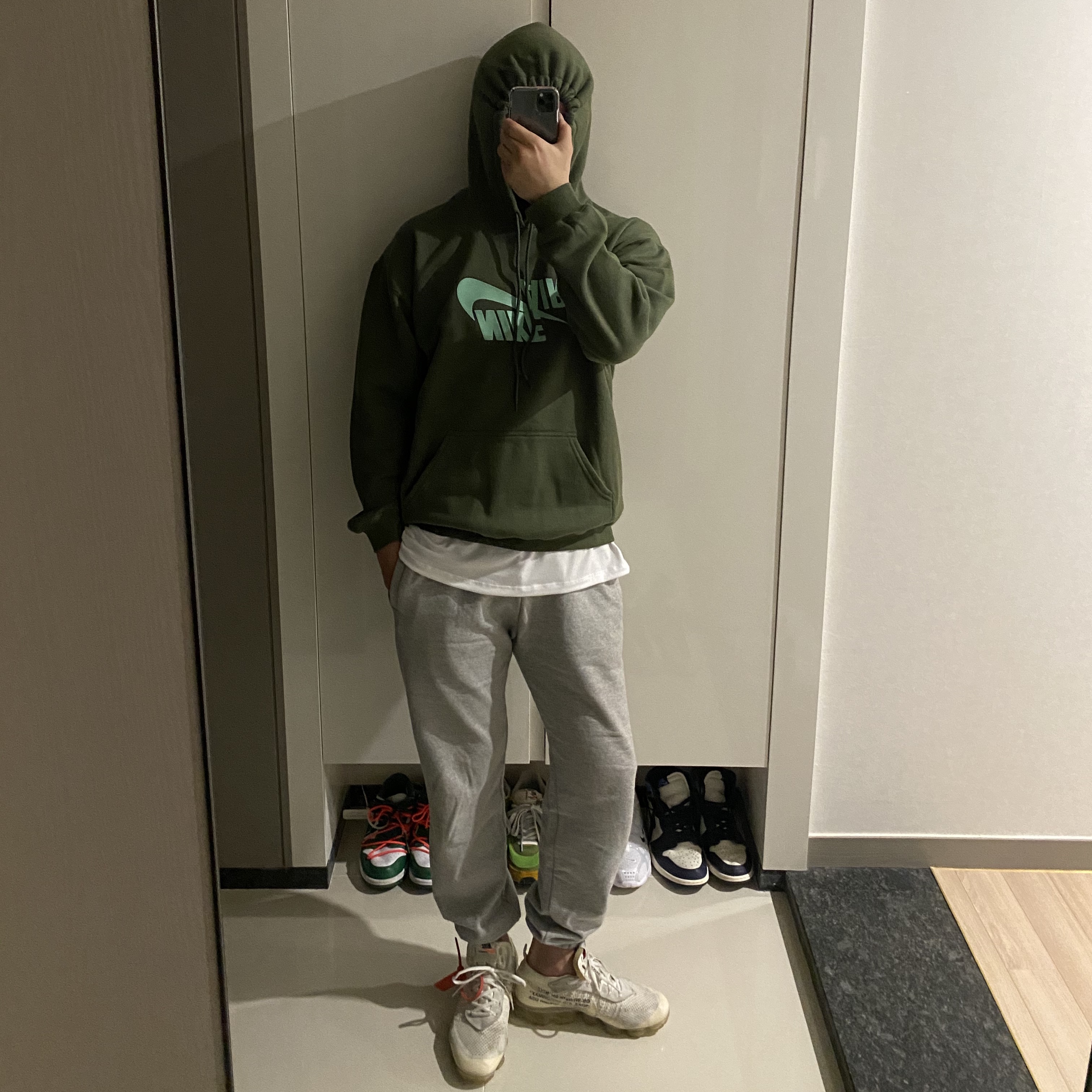 Nike x Off-White Air VaporMax V2 White 착용 스타일
