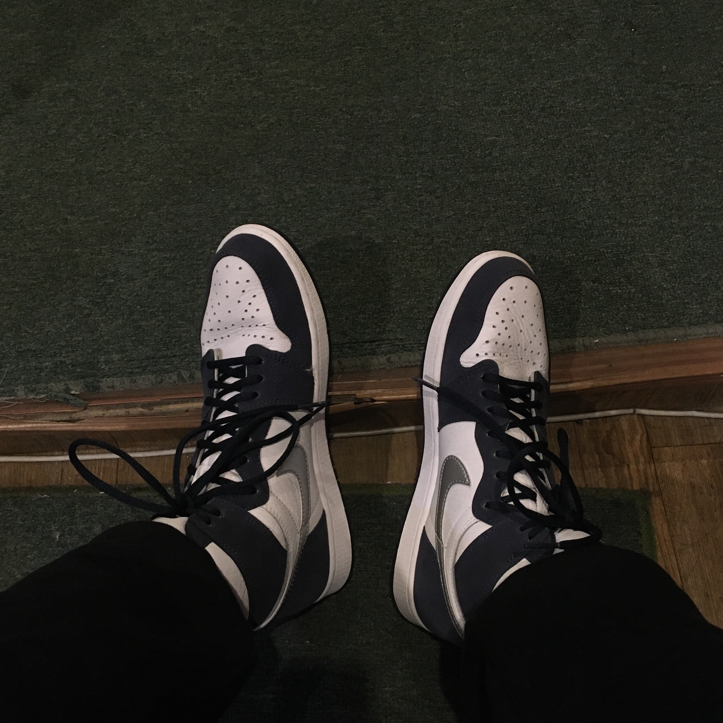 Jordan 1 Retro High OG CO.JP Midnight Navy 착용 스타일