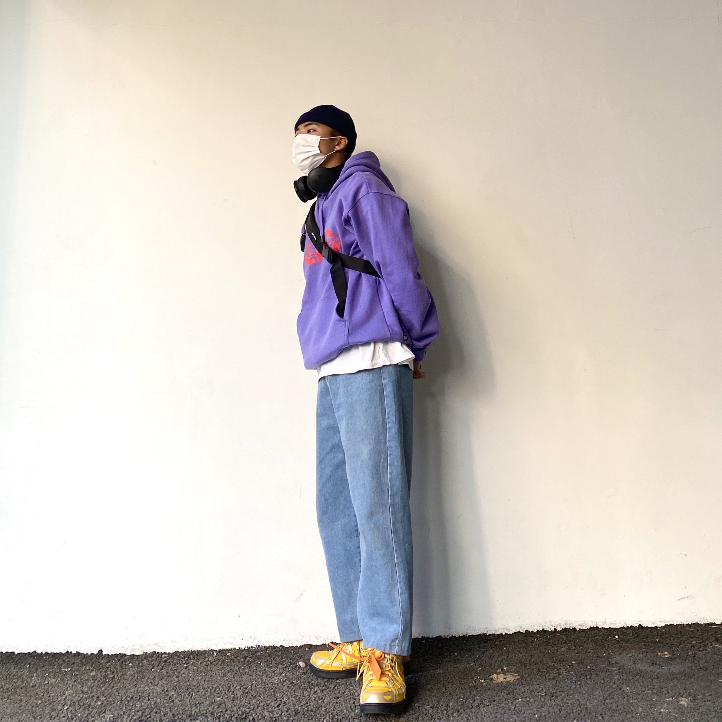 Nike x Off-White Air Rubber Dunk University Gold 착용 스타일 - 1
