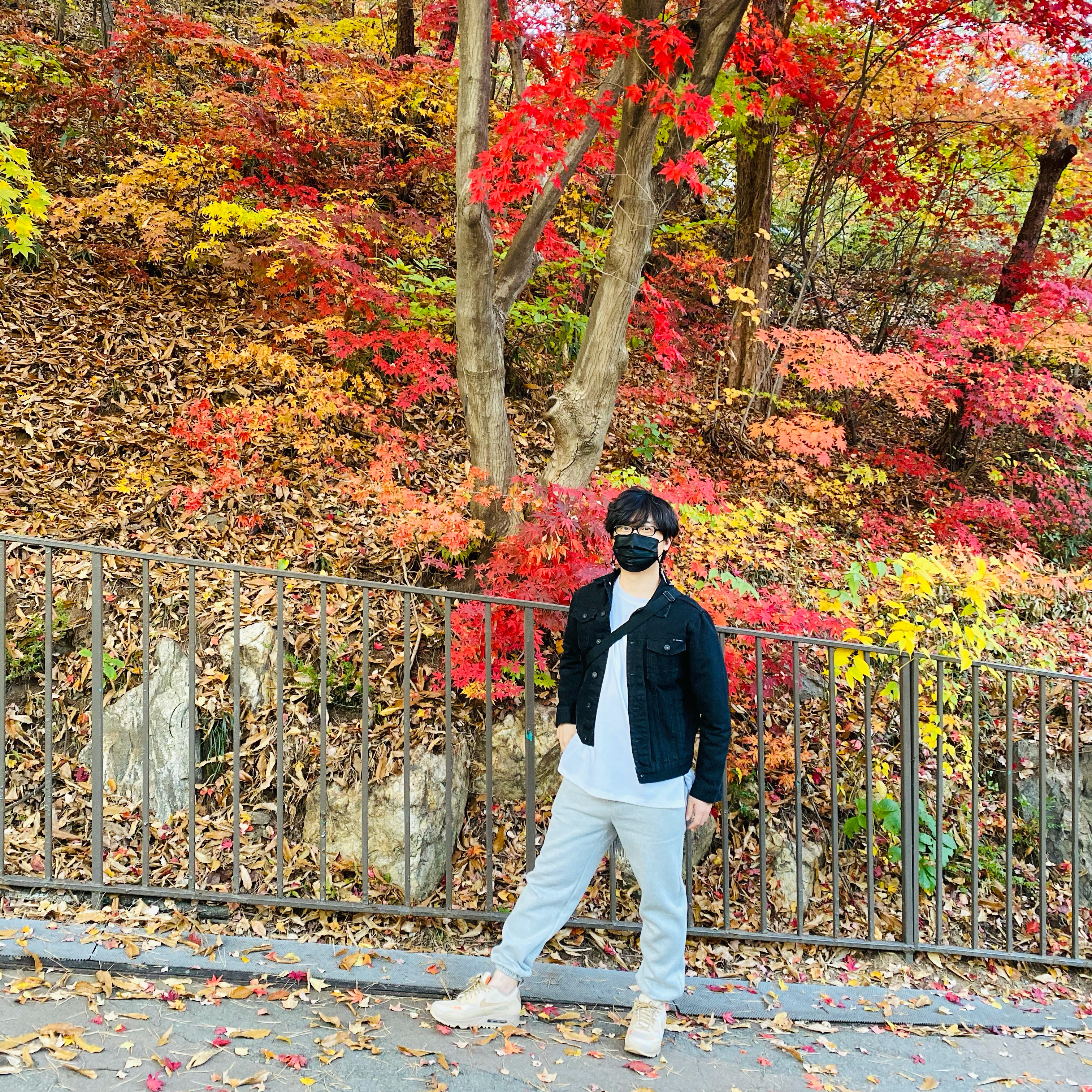 Nike Air Max 90 Surplus Desert 착용 스타일