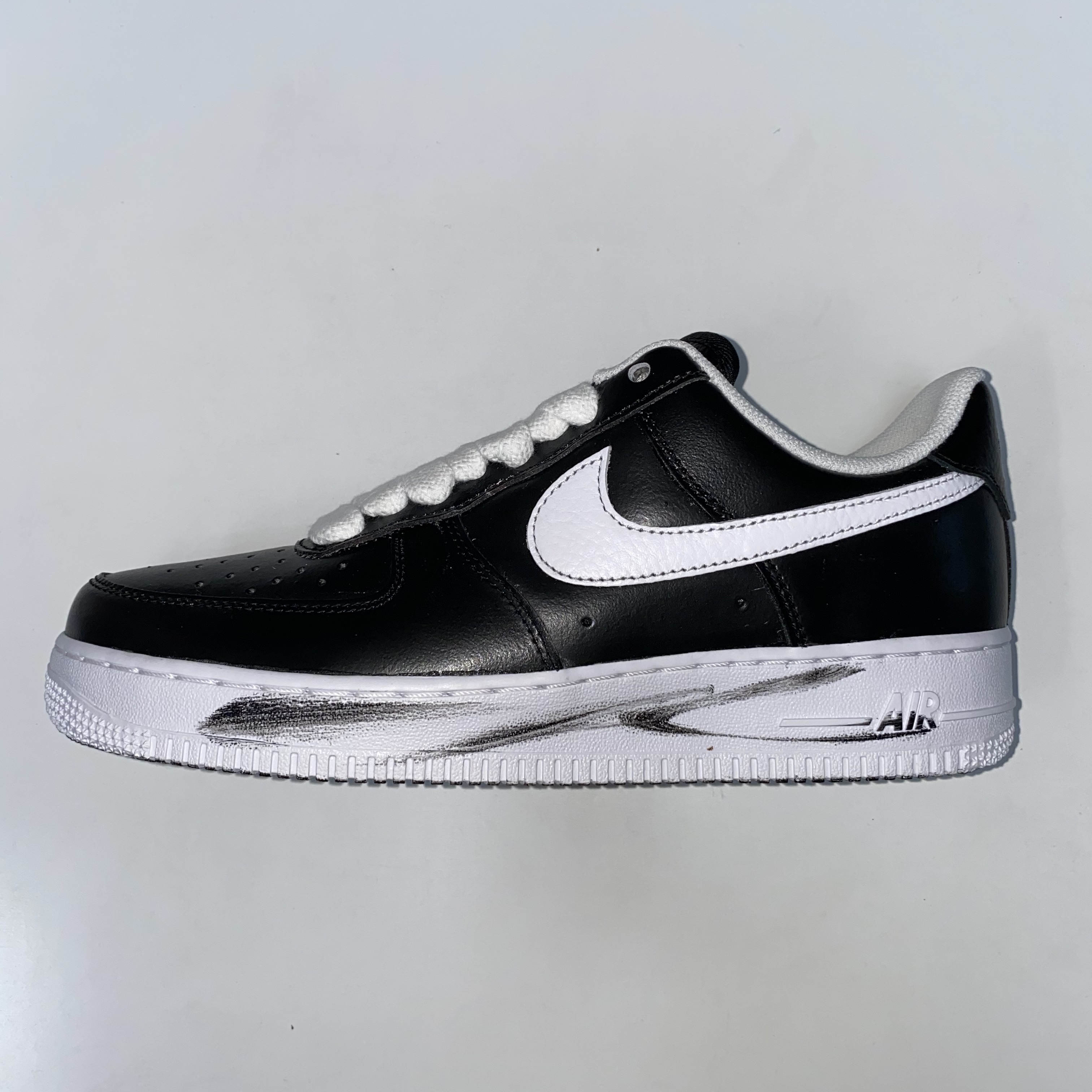 Nike x Peaceminusone Air Force 1 Low Para-Noise 착용 스타일 - 1