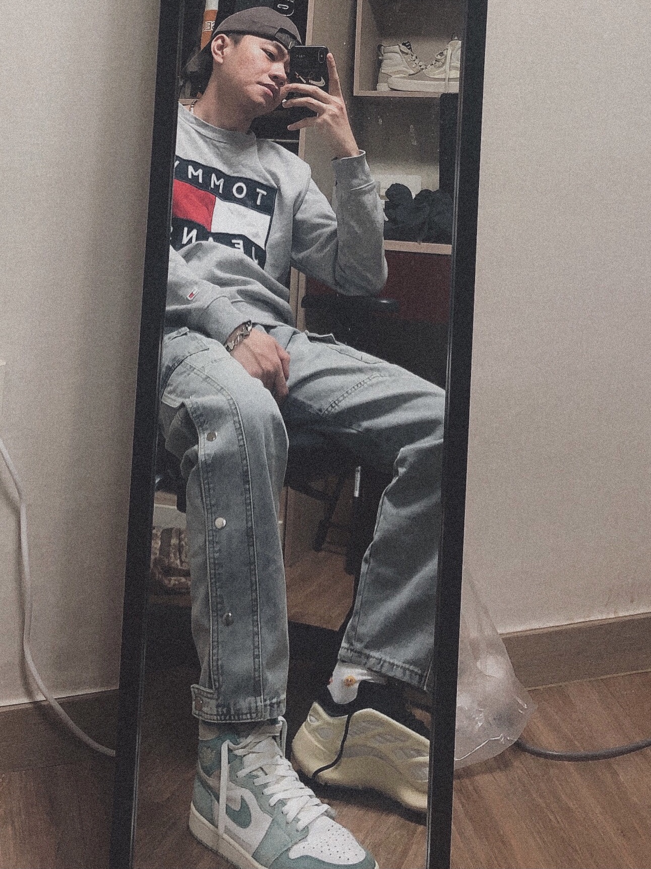 Jordan 1 Retro High OG Turbo Green, Adidas Yeezy 700 V3 Azael 2019 착용 스타일