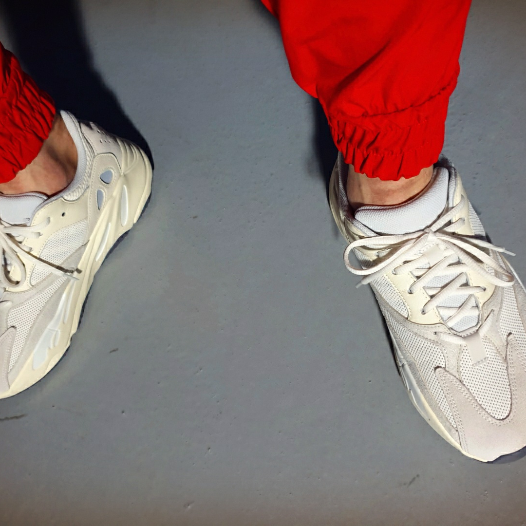 Adidas Yeezy Boost 700 Analog 2019 착용 스타일 - 5